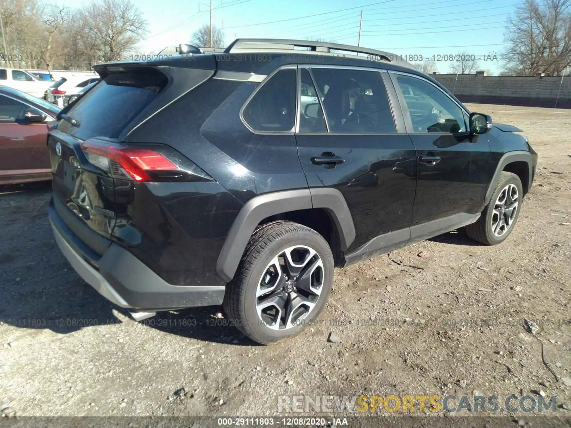 4 Photograph of a damaged car 2T3J1RFV1LC093444 TOYOTA RAV4 2020