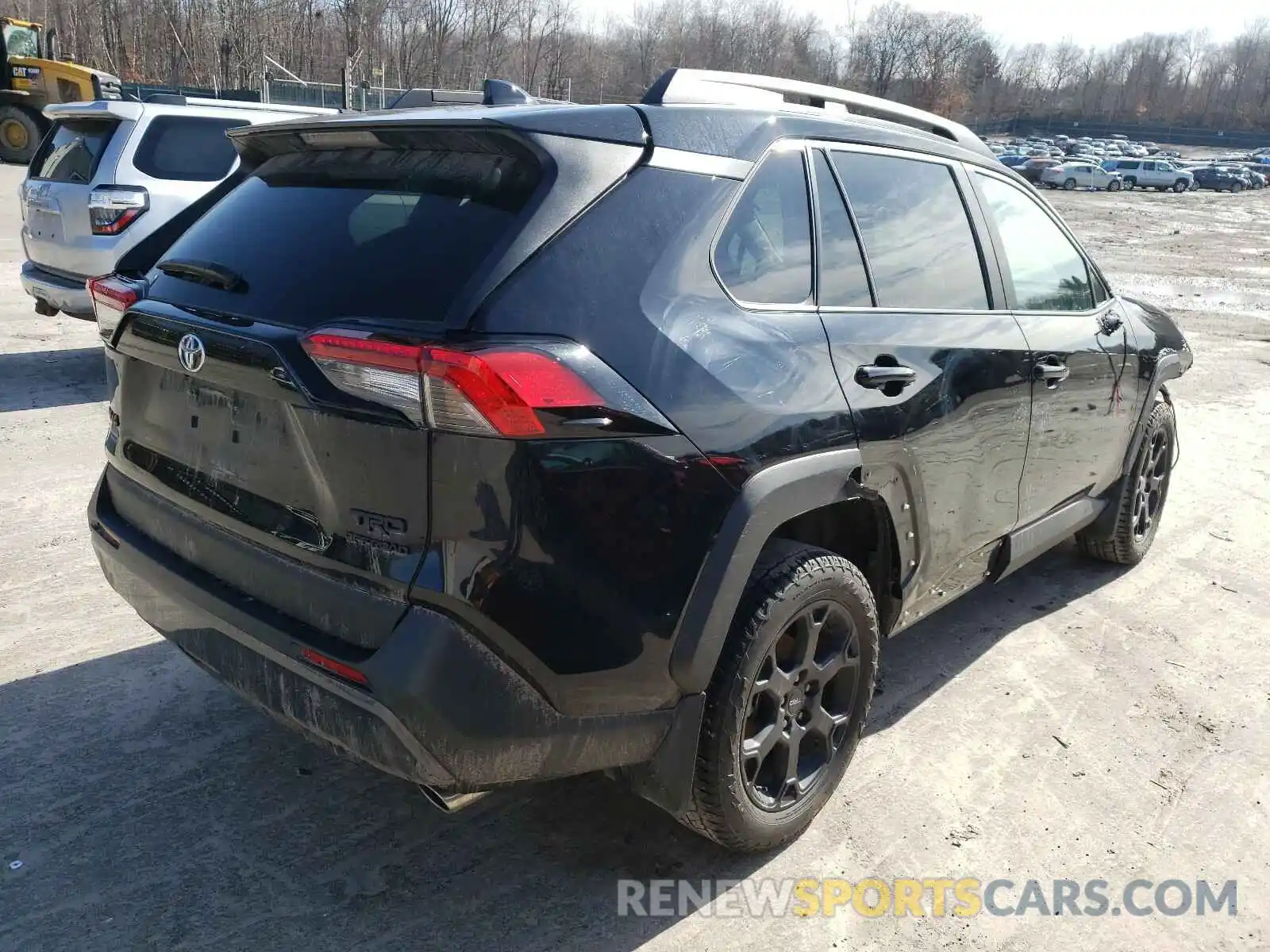 4 Photograph of a damaged car 2T3J1RFV2LC108548 TOYOTA RAV4 2020