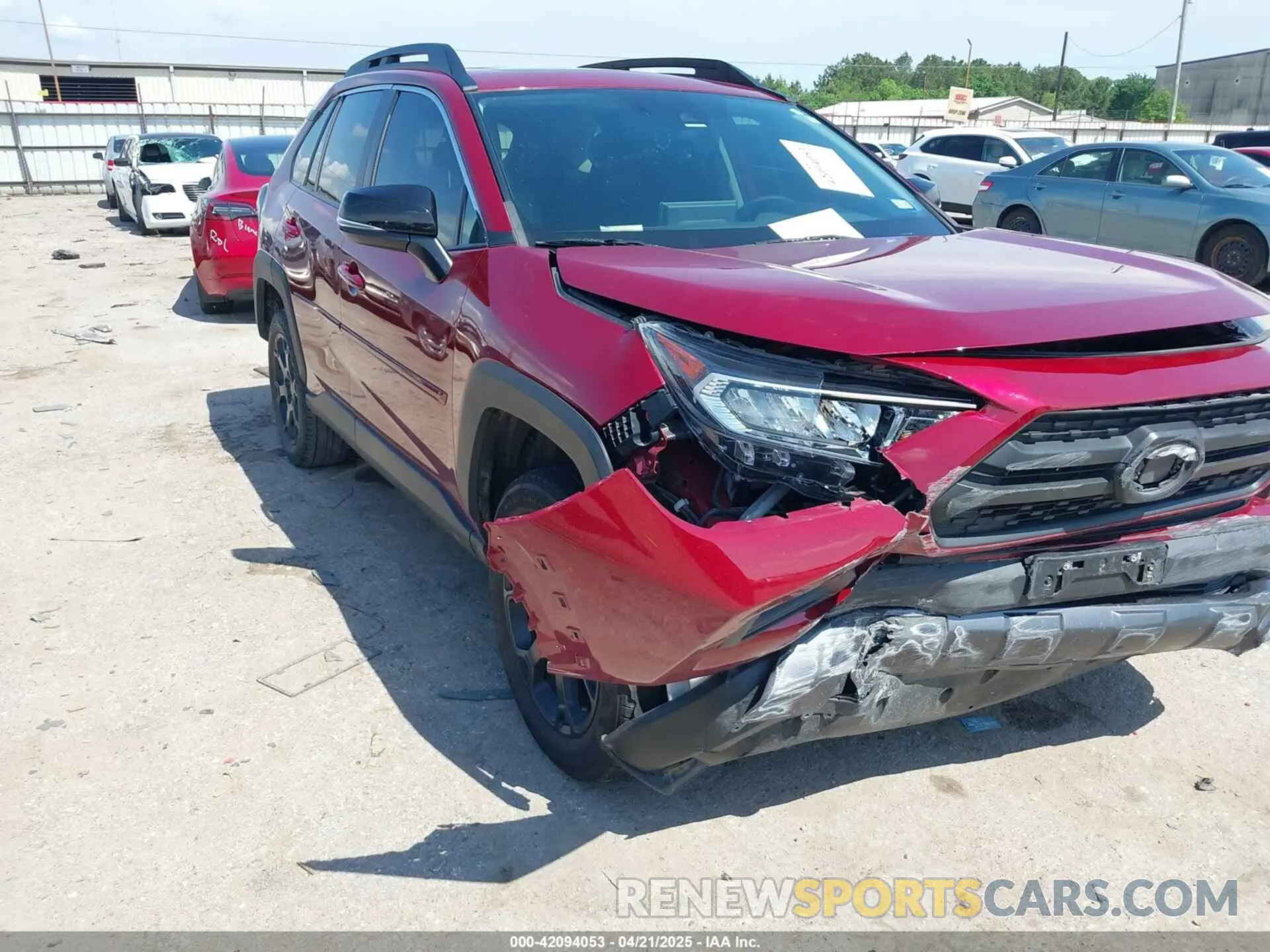 1 Photograph of a damaged car 2T3J1RFV2LC118416 TOYOTA RAV4 2020