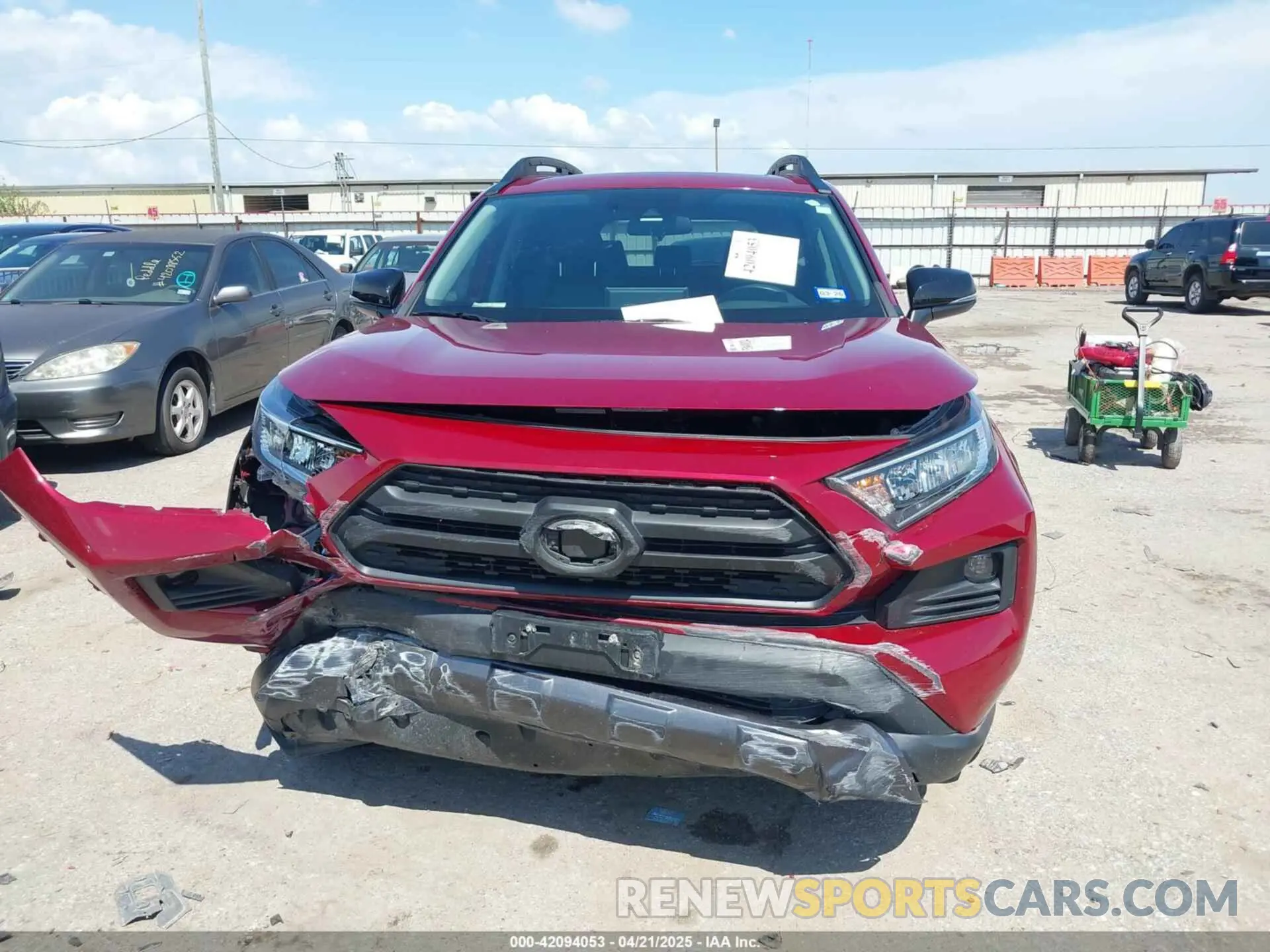12 Photograph of a damaged car 2T3J1RFV2LC118416 TOYOTA RAV4 2020