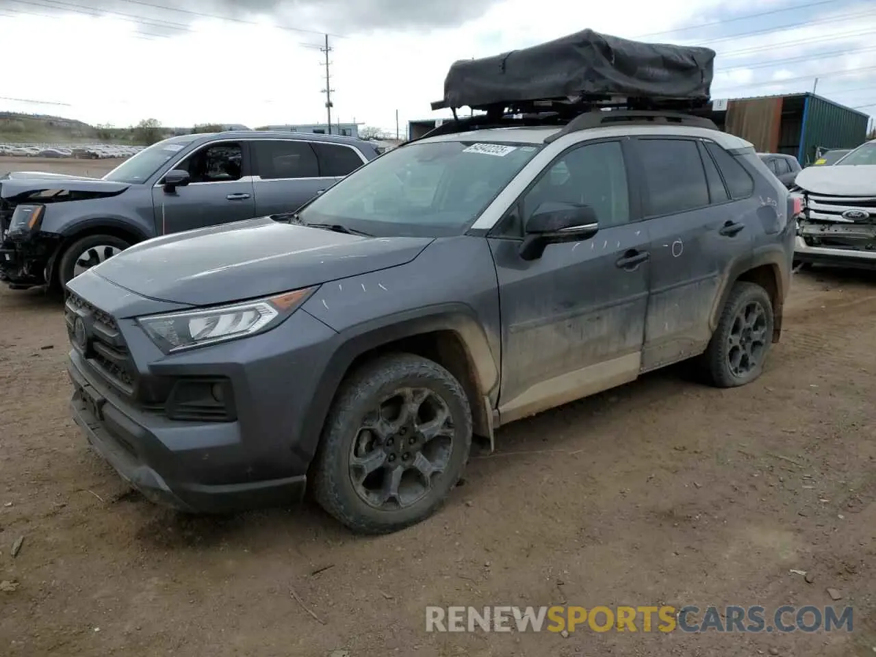 1 Photograph of a damaged car 2T3J1RFV3LC073681 TOYOTA RAV4 2020