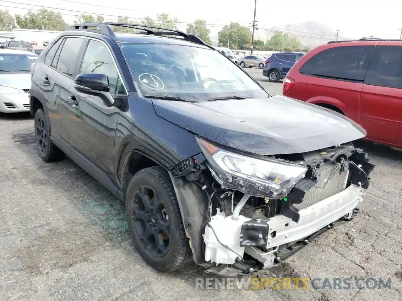 1 Photograph of a damaged car 2T3J1RFV3LC106243 TOYOTA RAV4 2020