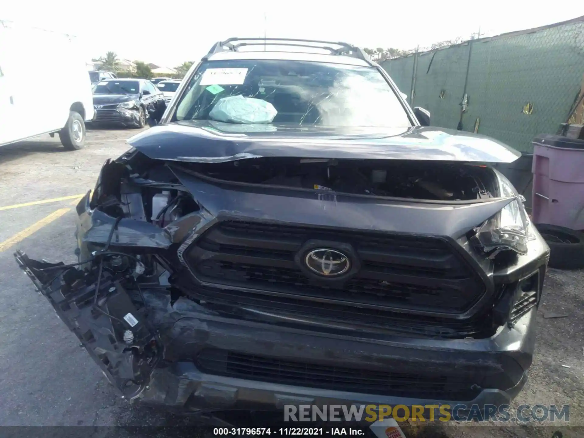 6 Photograph of a damaged car 2T3J1RFV4LC078064 TOYOTA RAV4 2020