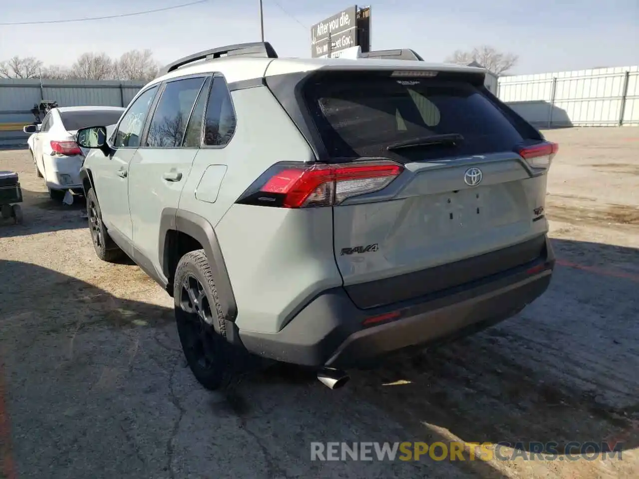 3 Photograph of a damaged car 2T3J1RFV4LC085175 TOYOTA RAV4 2020