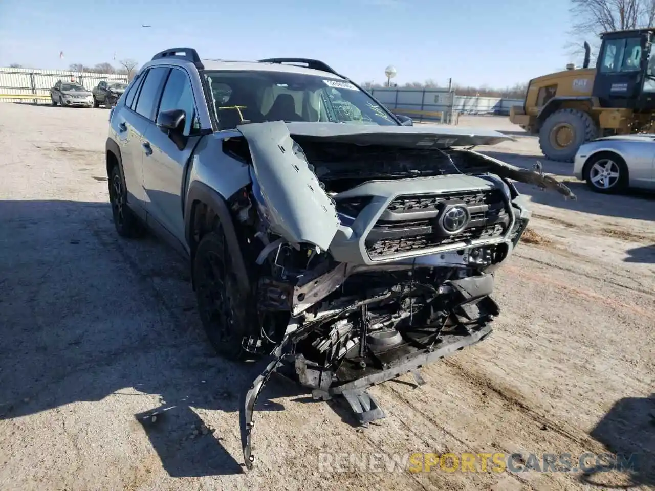 9 Photograph of a damaged car 2T3J1RFV4LC085175 TOYOTA RAV4 2020