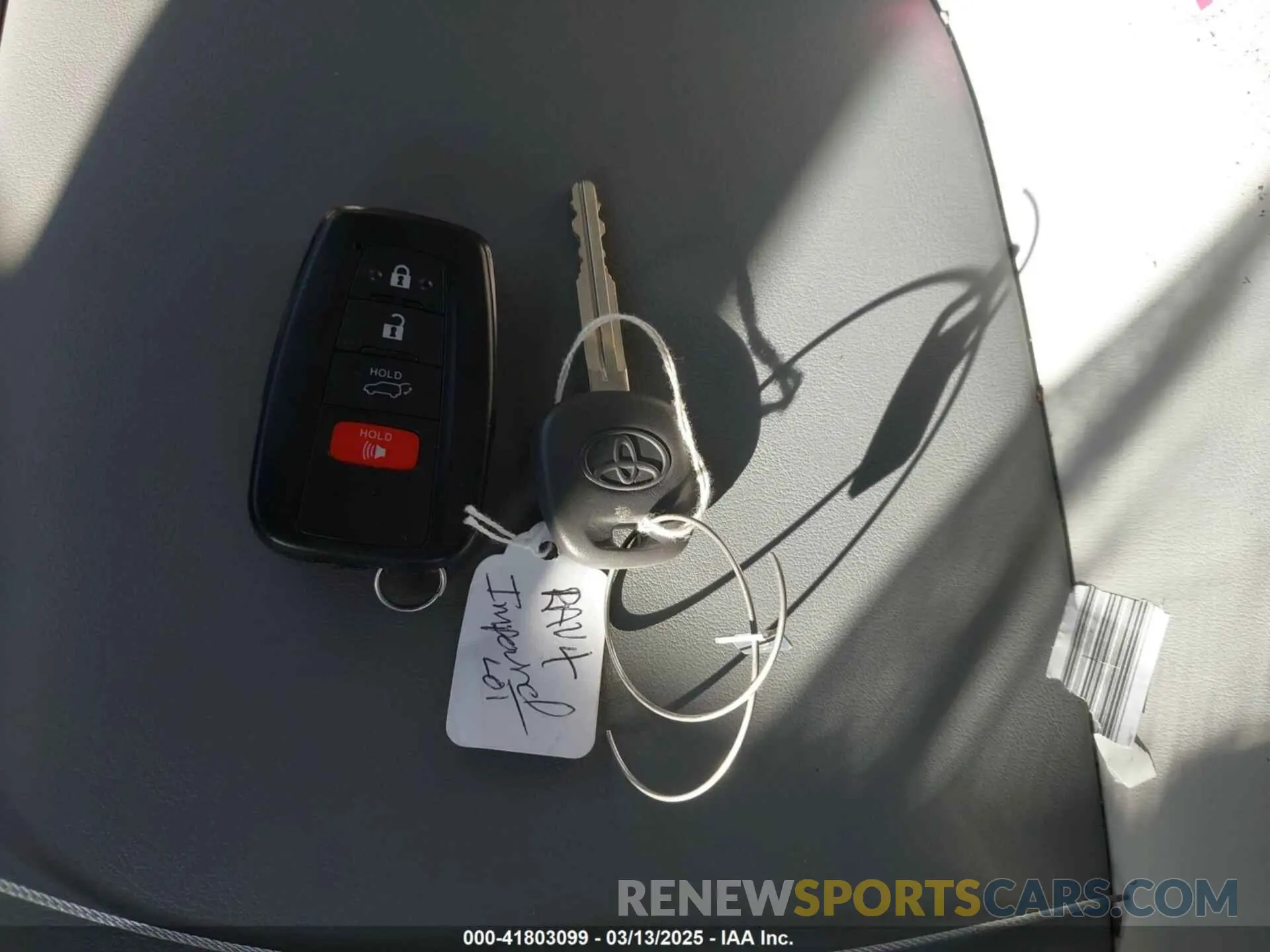 11 Photograph of a damaged car 2T3J1RFV4LC087766 TOYOTA RAV4 2020