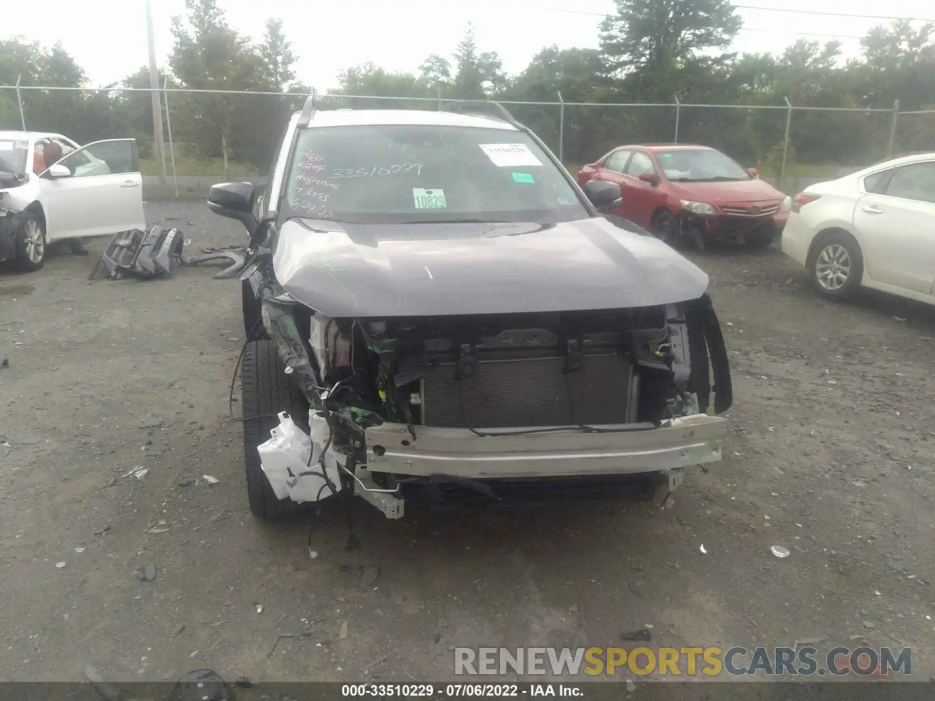 6 Photograph of a damaged car 2T3J1RFV4LC104775 TOYOTA RAV4 2020