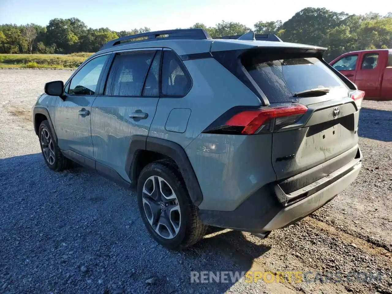 3 Photograph of a damaged car 2T3J1RFV4LC128817 TOYOTA RAV4 2020