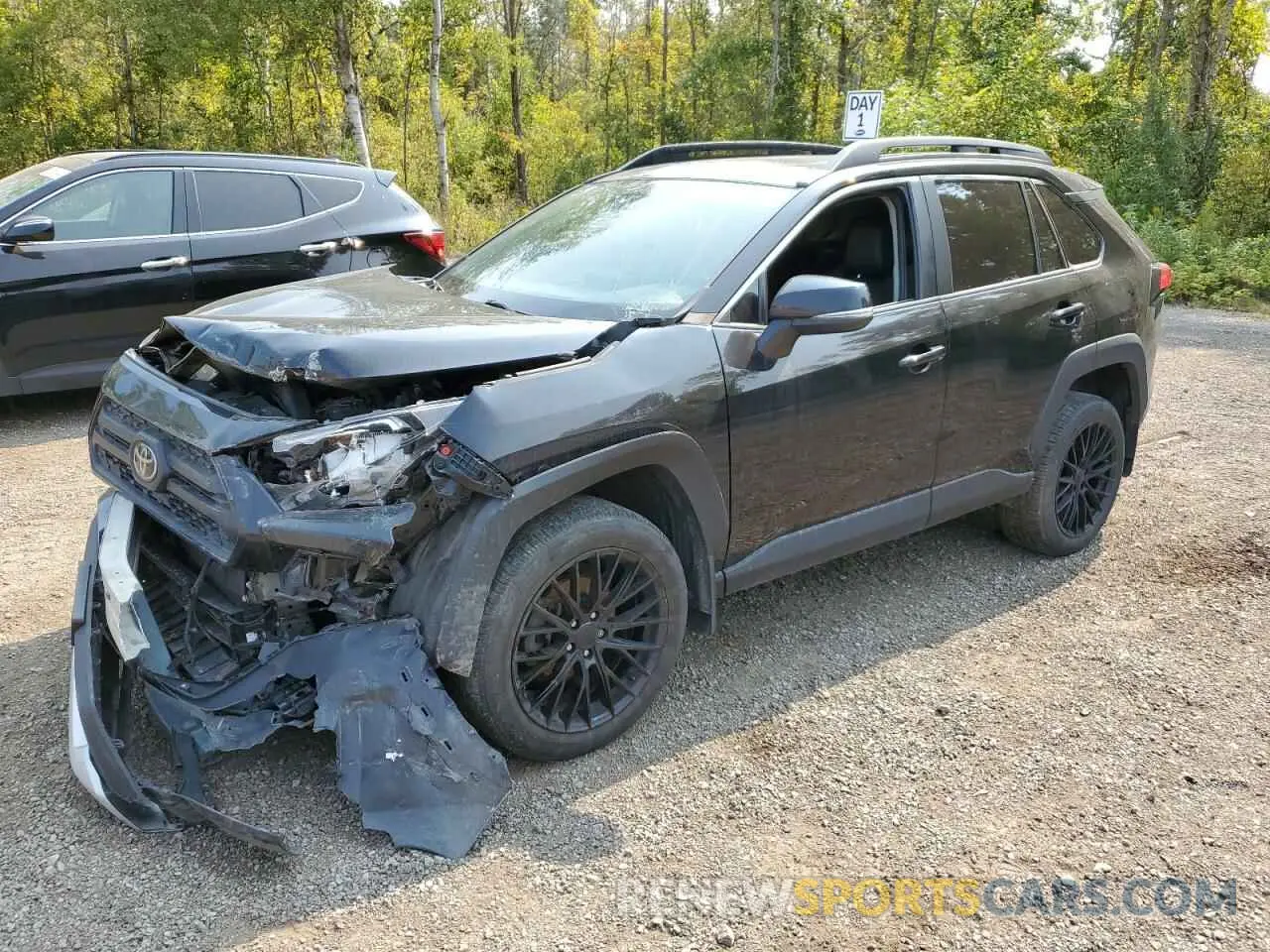 1 Photograph of a damaged car 2T3J1RFV4LW126421 TOYOTA RAV4 2020