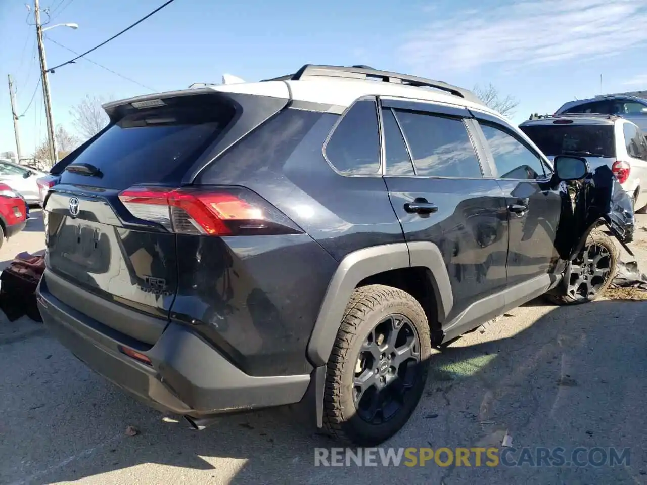 4 Photograph of a damaged car 2T3J1RFV5LC060866 TOYOTA RAV4 2020