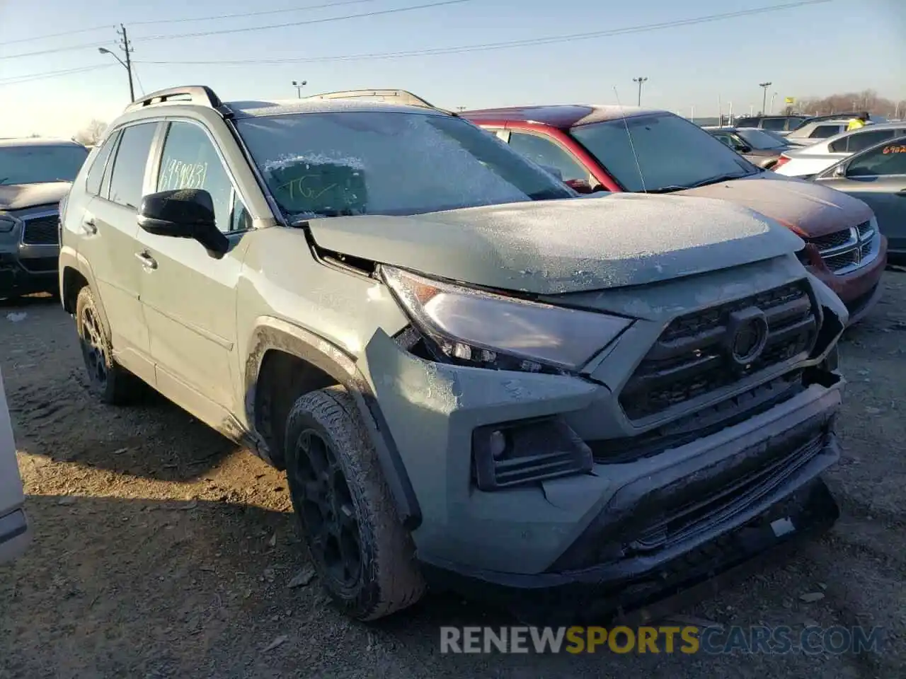 1 Photograph of a damaged car 2T3J1RFV5LC071222 TOYOTA RAV4 2020