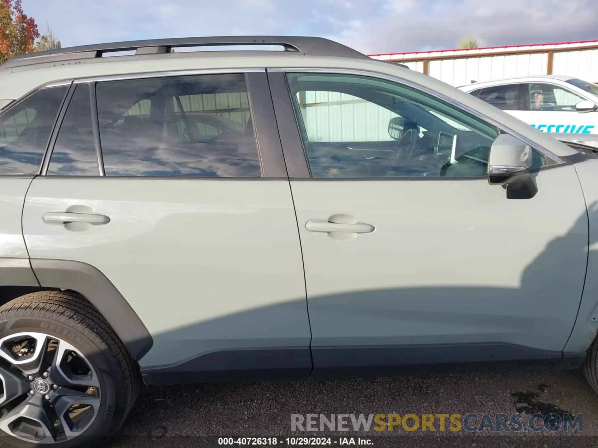 14 Photograph of a damaged car 2T3J1RFV5LC074220 TOYOTA RAV4 2020