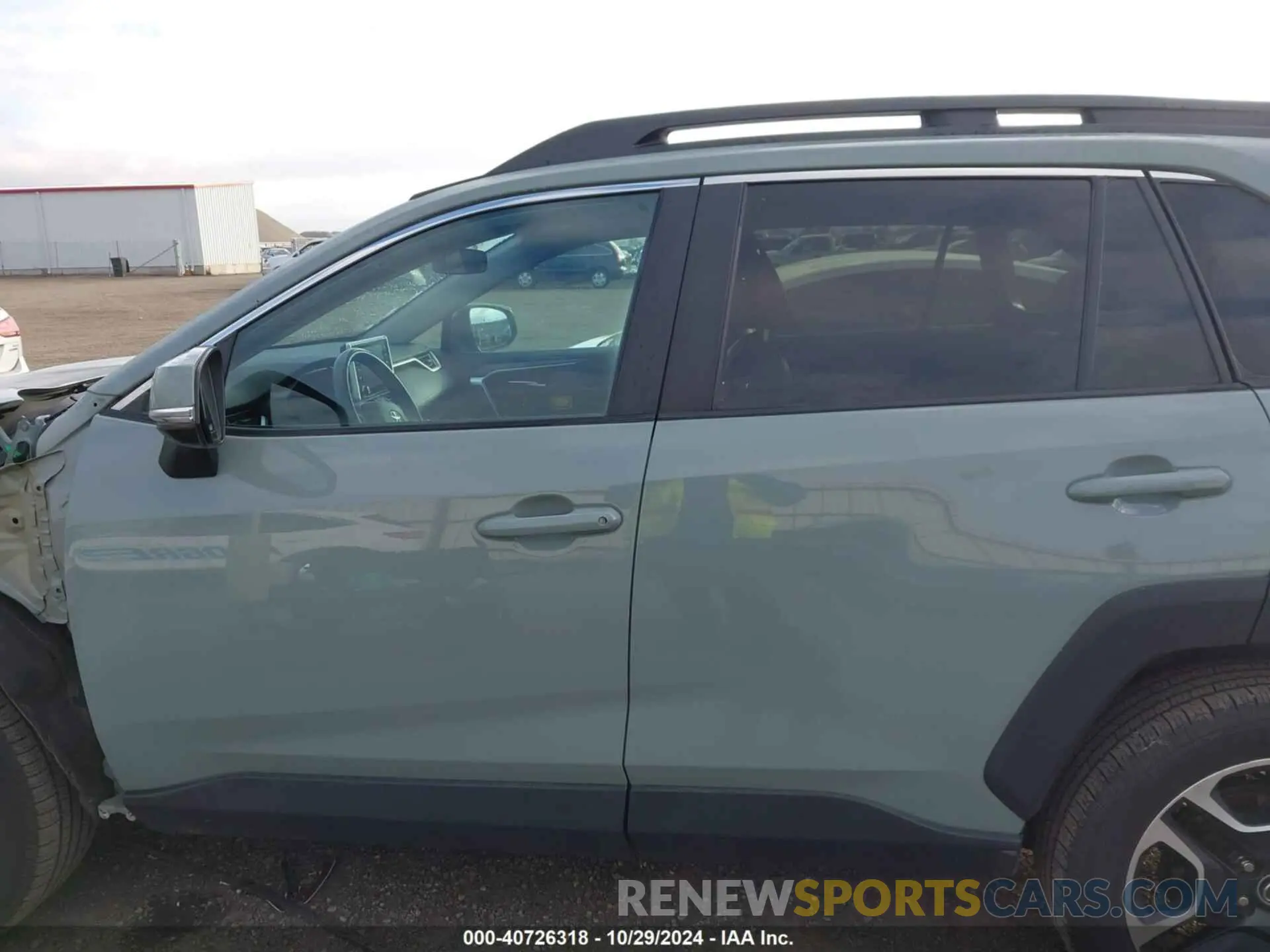 15 Photograph of a damaged car 2T3J1RFV5LC074220 TOYOTA RAV4 2020