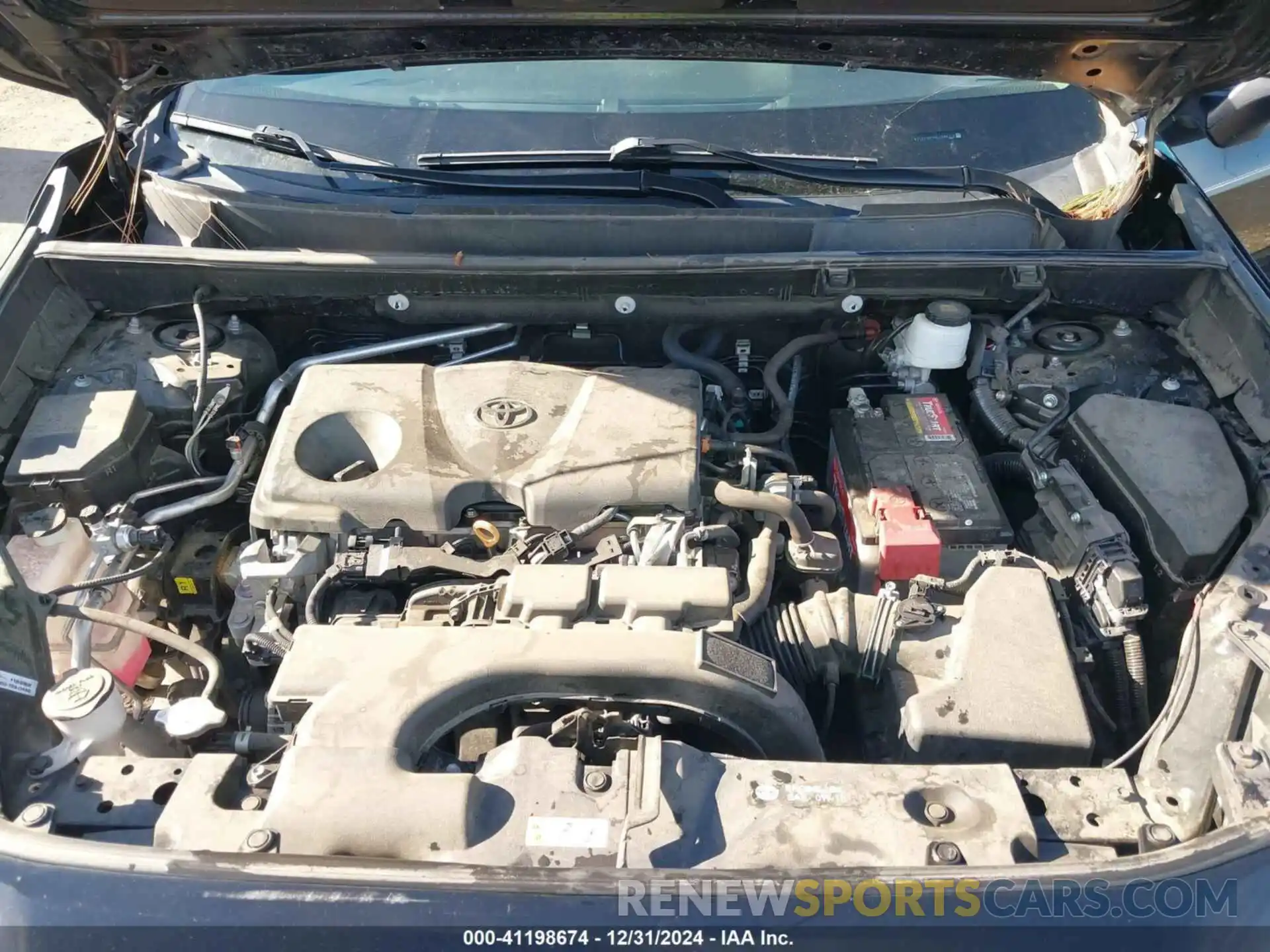 10 Photograph of a damaged car 2T3J1RFV5LC088313 TOYOTA RAV4 2020