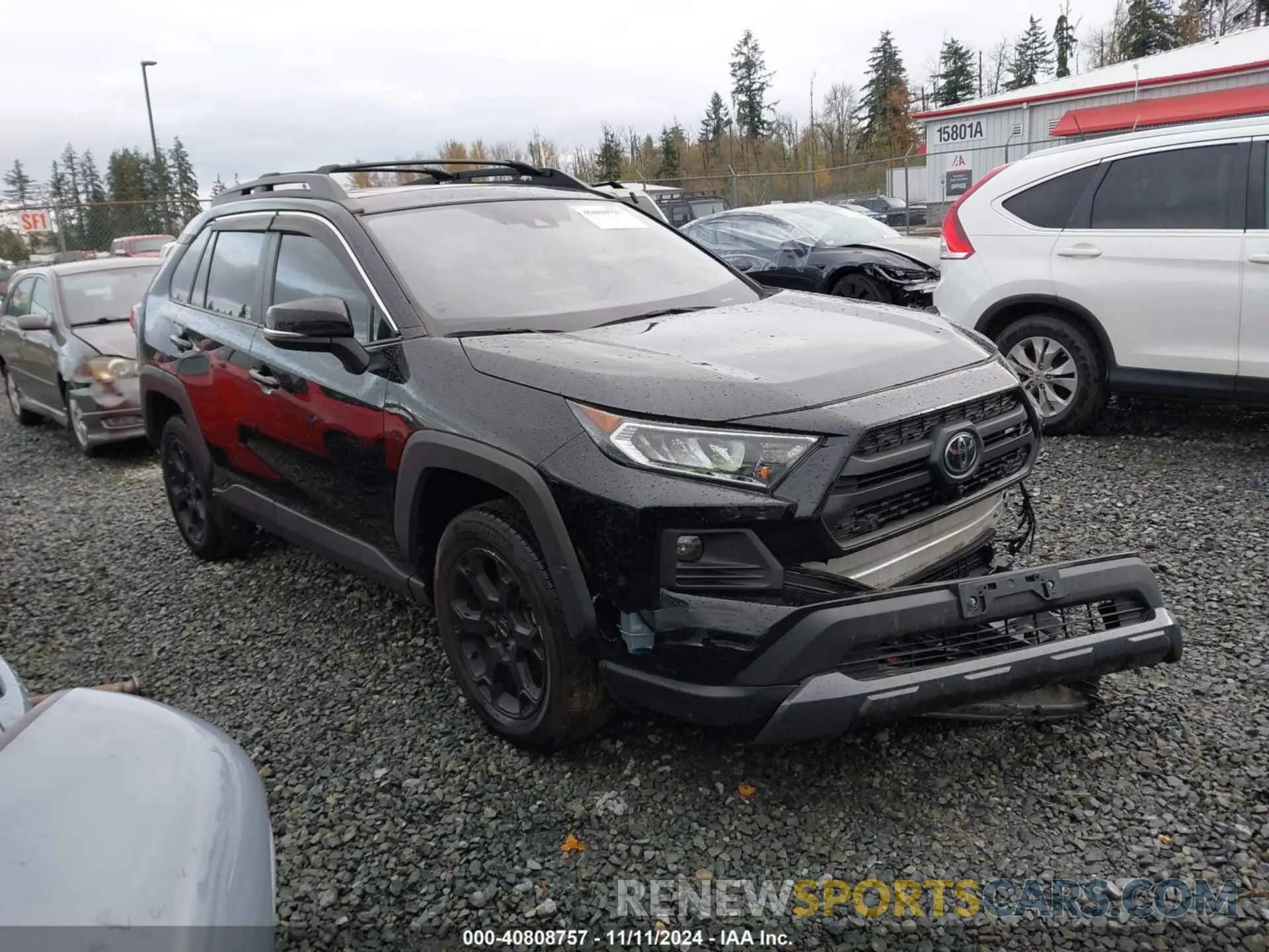 13 Photograph of a damaged car 2T3J1RFV5LC110620 TOYOTA RAV4 2020