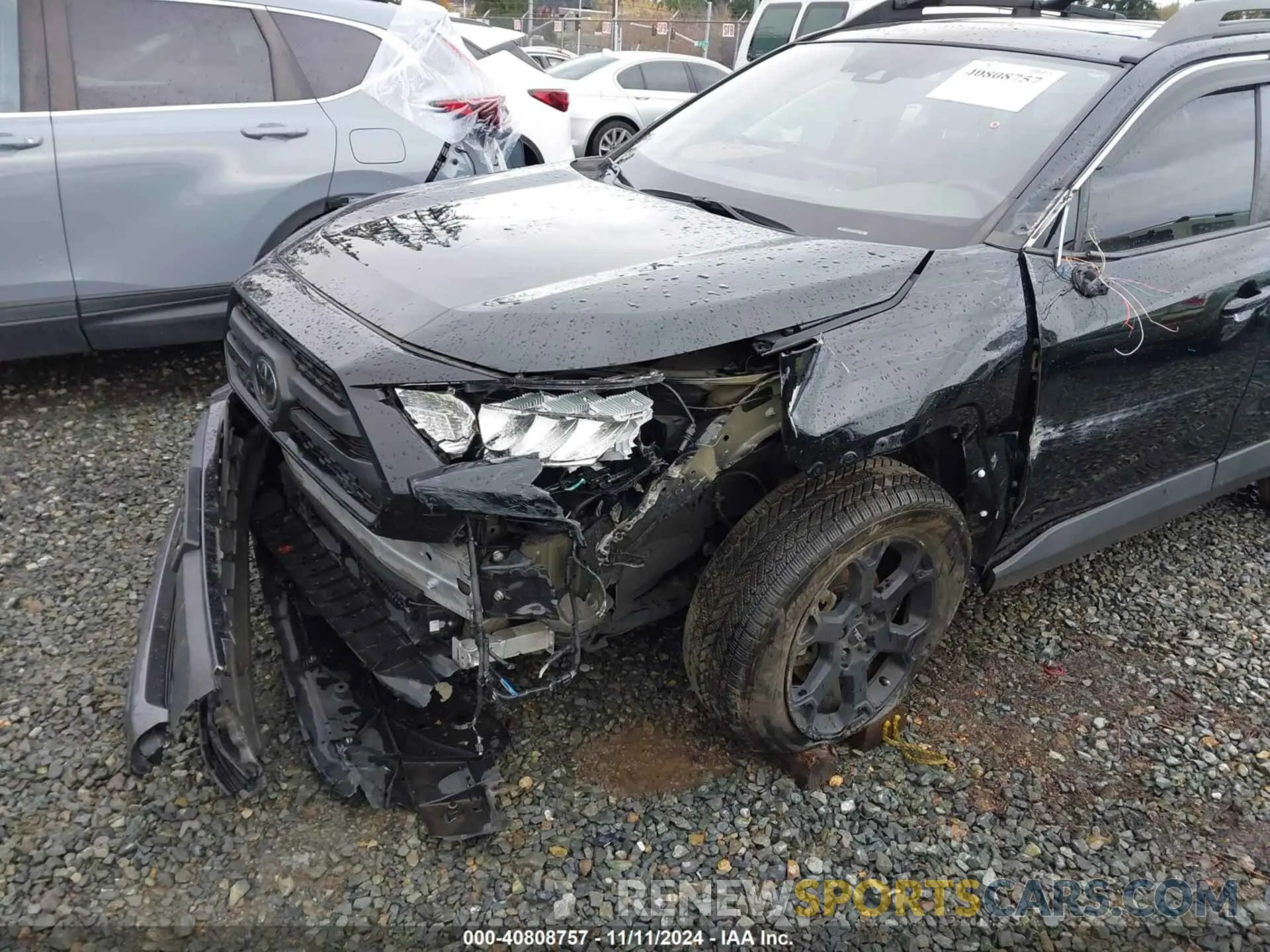 6 Photograph of a damaged car 2T3J1RFV5LC110620 TOYOTA RAV4 2020