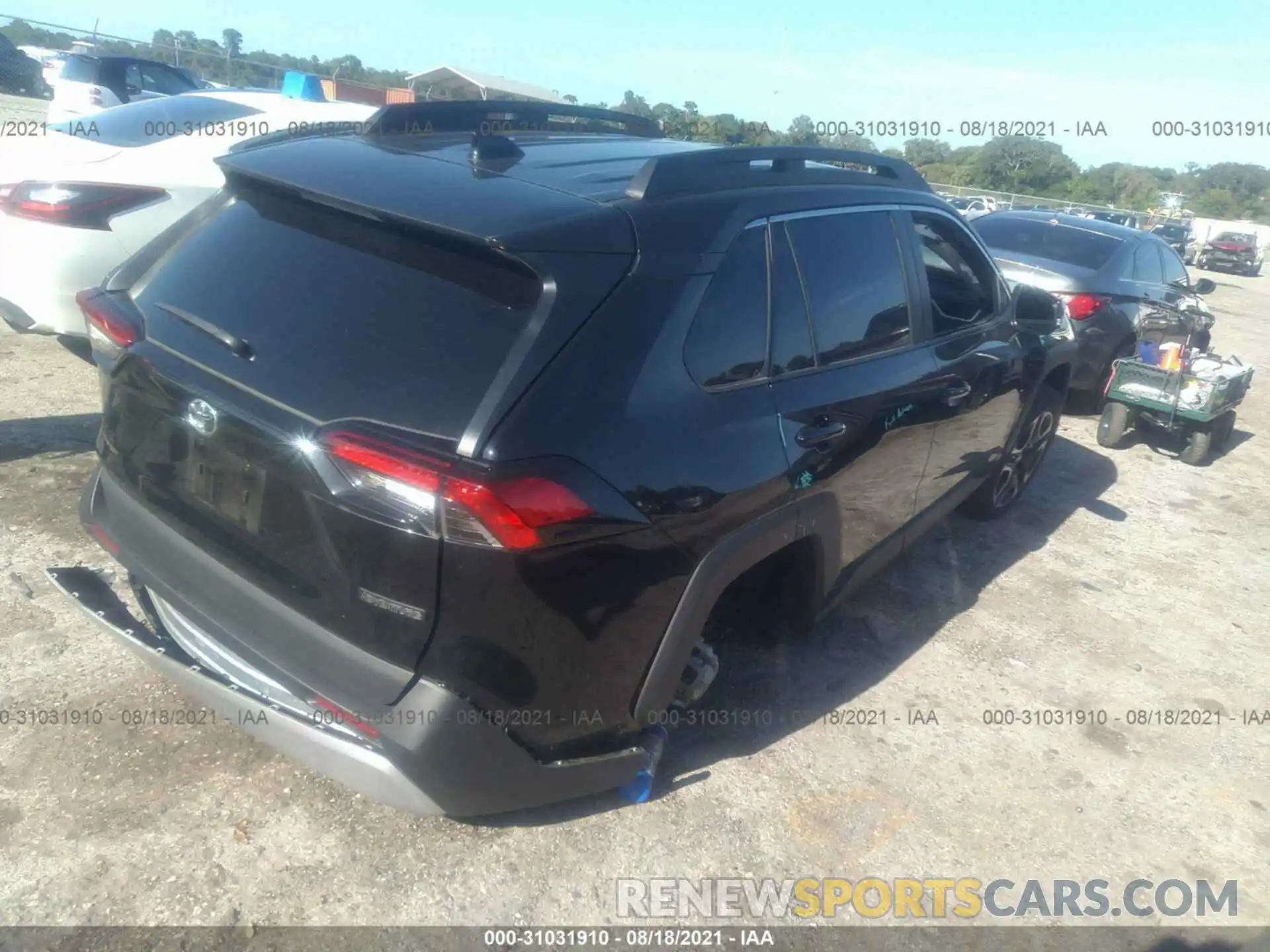 4 Photograph of a damaged car 2T3J1RFV5LC129507 TOYOTA RAV4 2020