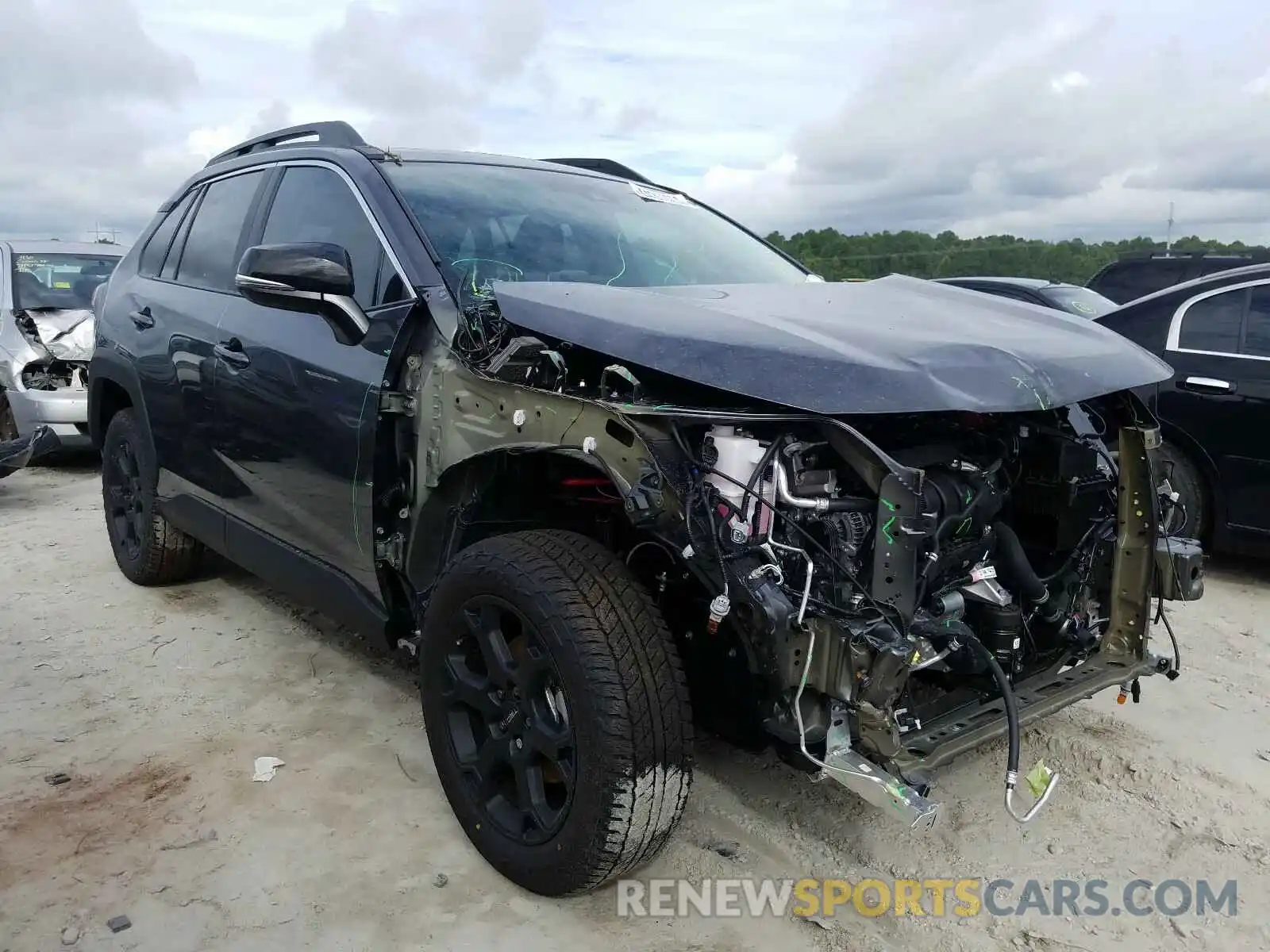 1 Photograph of a damaged car 2T3J1RFV6LC110349 TOYOTA RAV4 2020