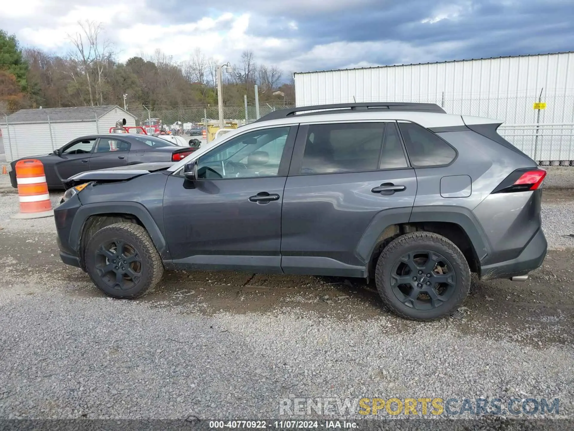 15 Photograph of a damaged car 2T3J1RFV7LC078785 TOYOTA RAV4 2020
