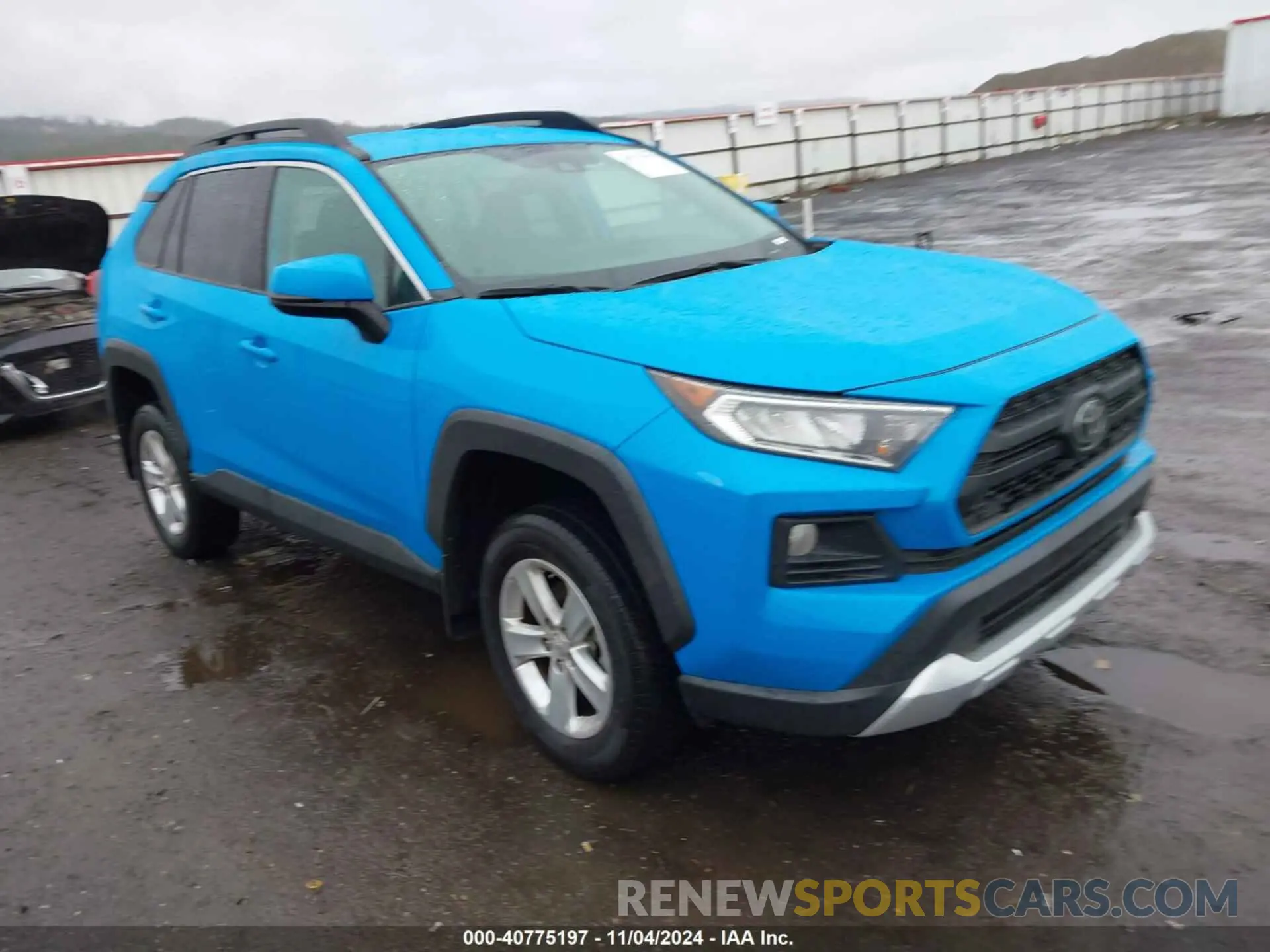 1 Photograph of a damaged car 2T3J1RFV7LC090077 TOYOTA RAV4 2020