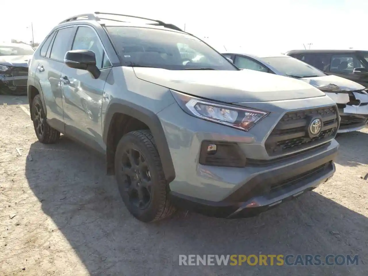 1 Photograph of a damaged car 2T3J1RFV8LC077449 TOYOTA RAV4 2020