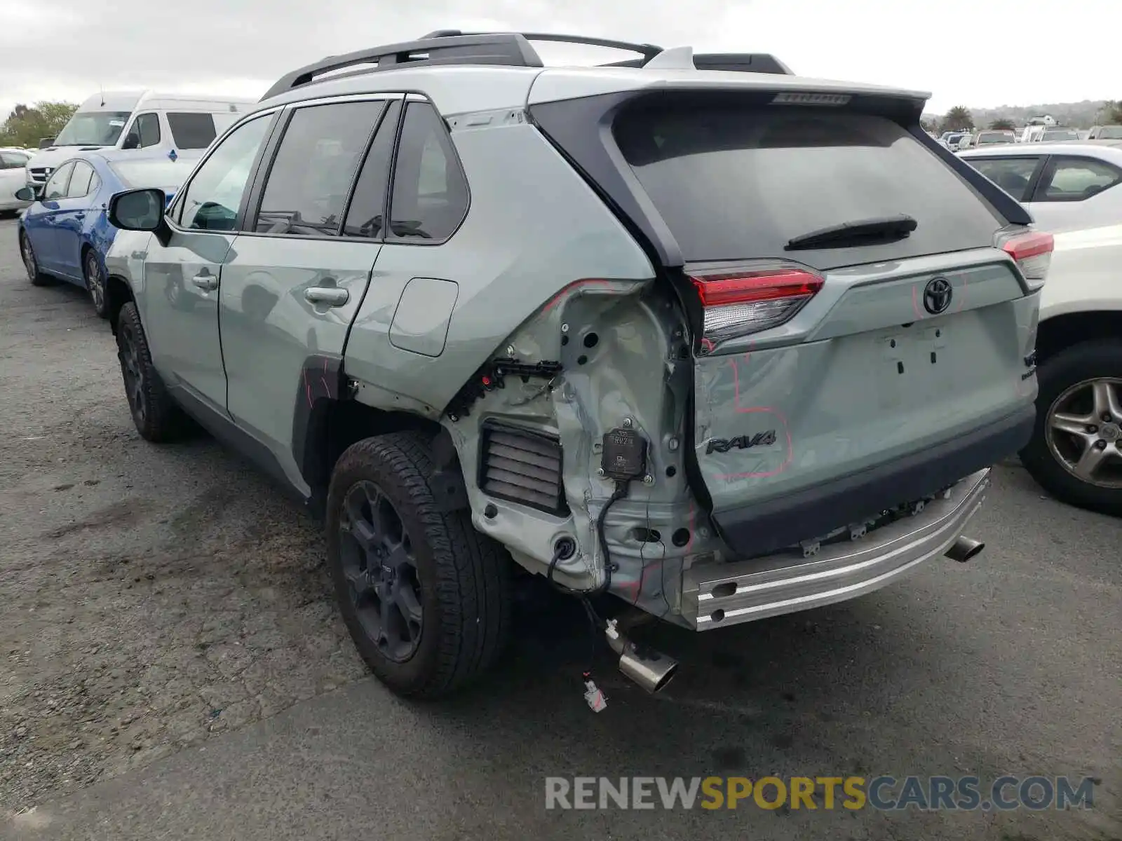 3 Photograph of a damaged car 2T3J1RFV8LC085521 TOYOTA RAV4 2020