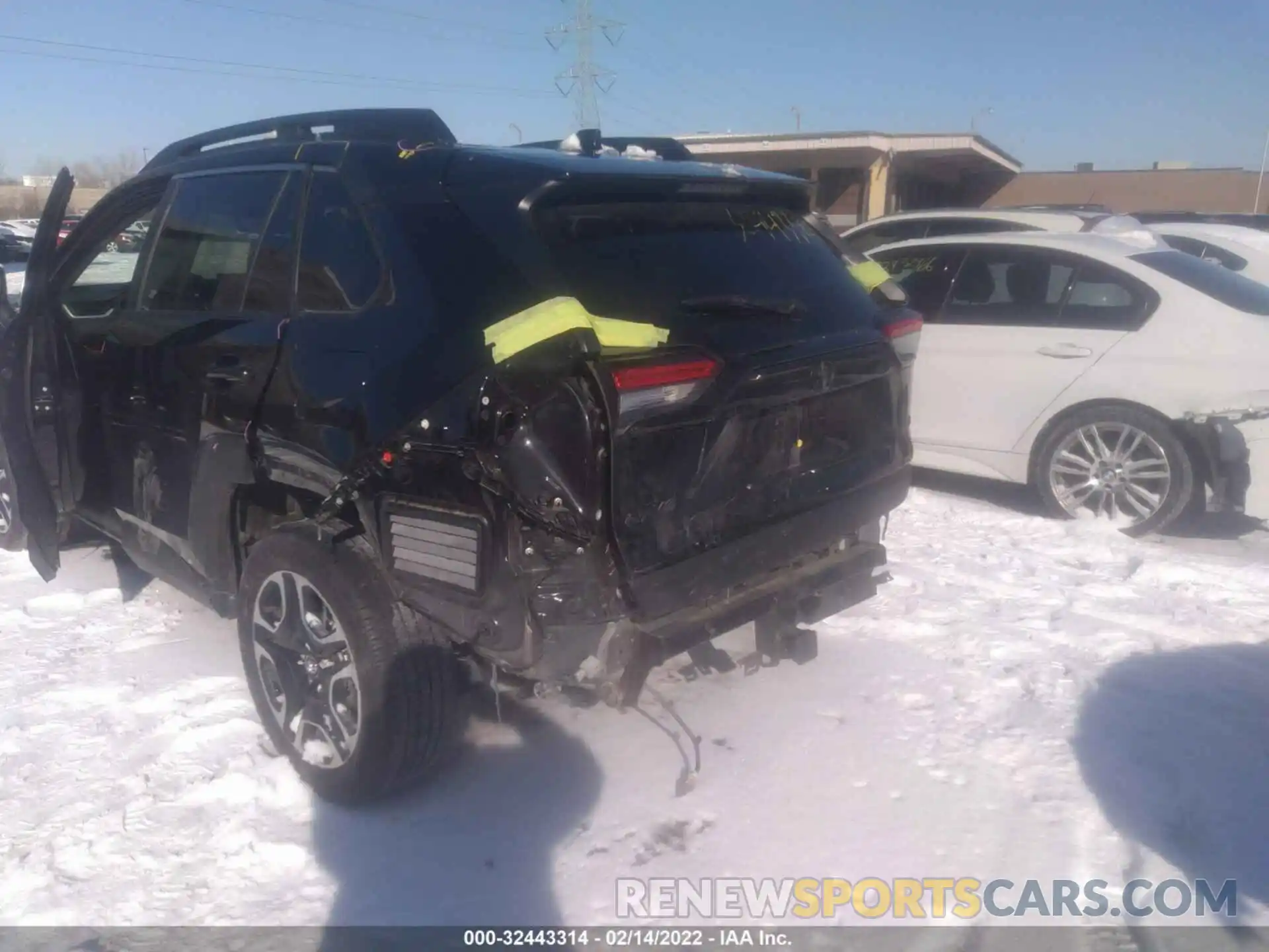 6 Photograph of a damaged car 2T3J1RFV8LC107128 TOYOTA RAV4 2020