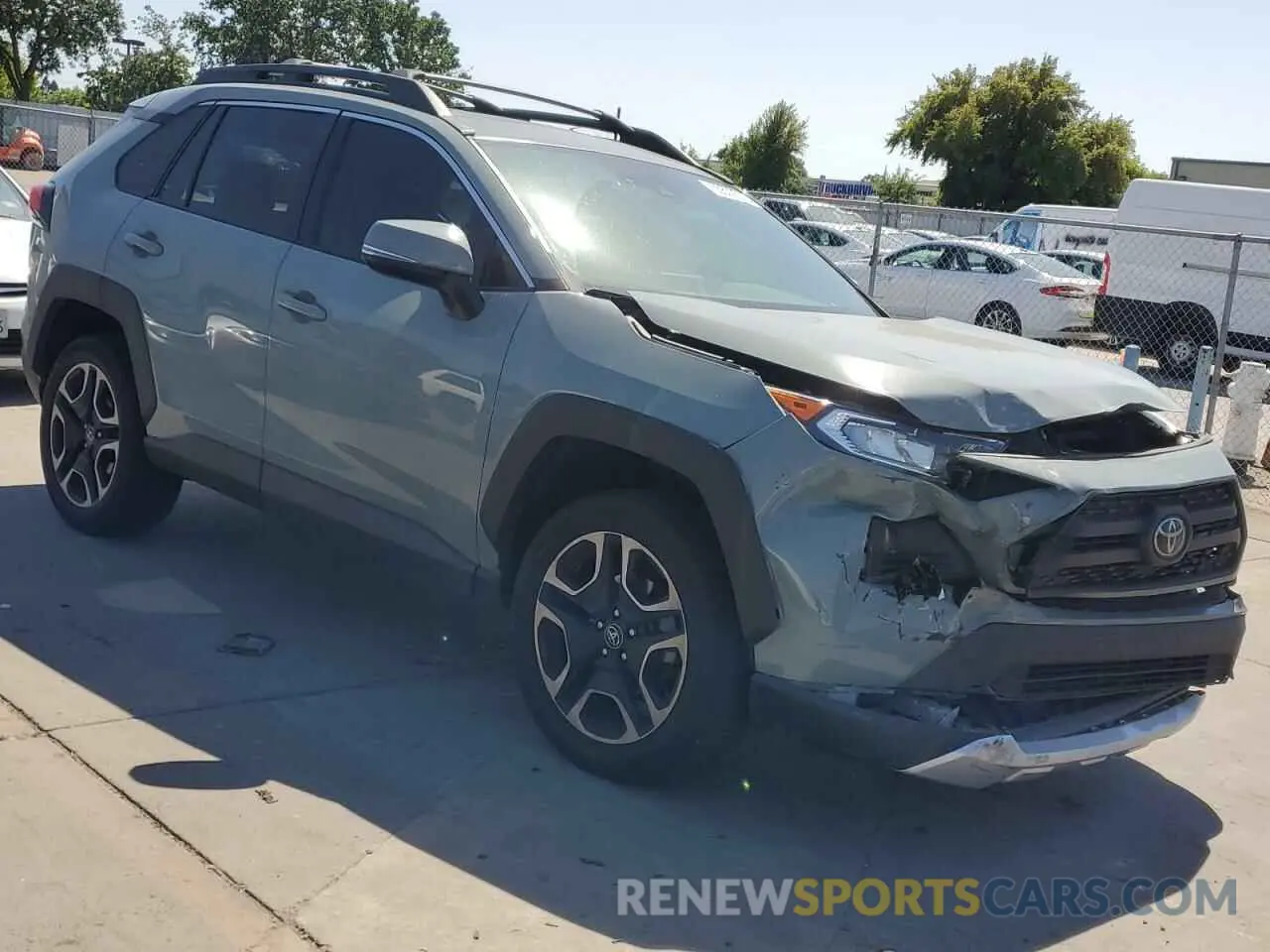 4 Photograph of a damaged car 2T3J1RFV8LC108327 TOYOTA RAV4 2020