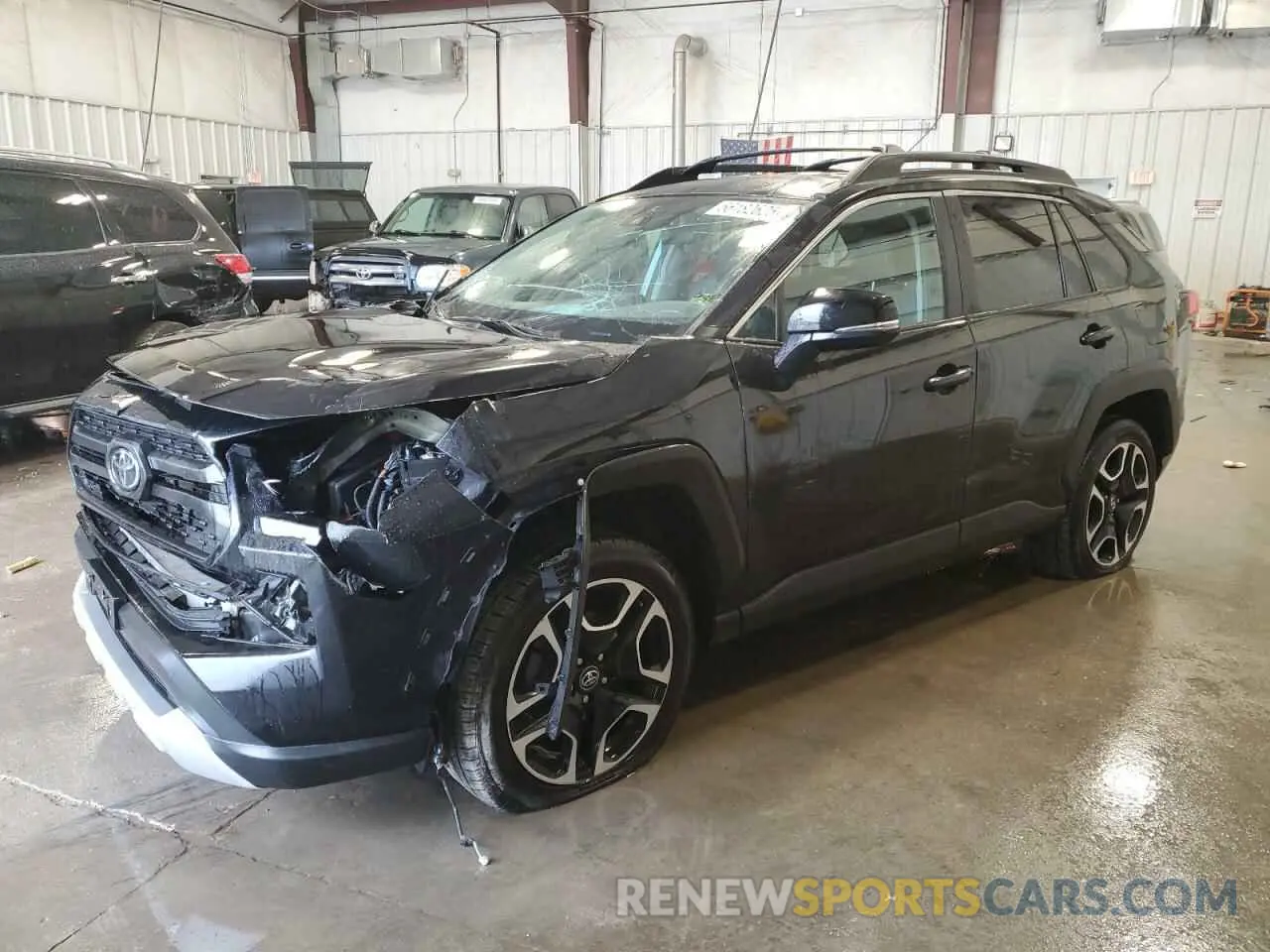 1 Photograph of a damaged car 2T3J1RFV8LC116816 TOYOTA RAV4 2020