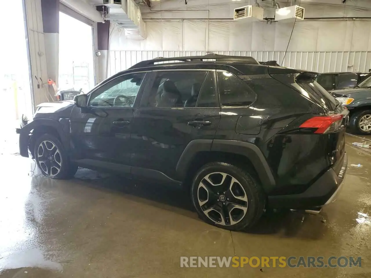 2 Photograph of a damaged car 2T3J1RFV8LC116816 TOYOTA RAV4 2020