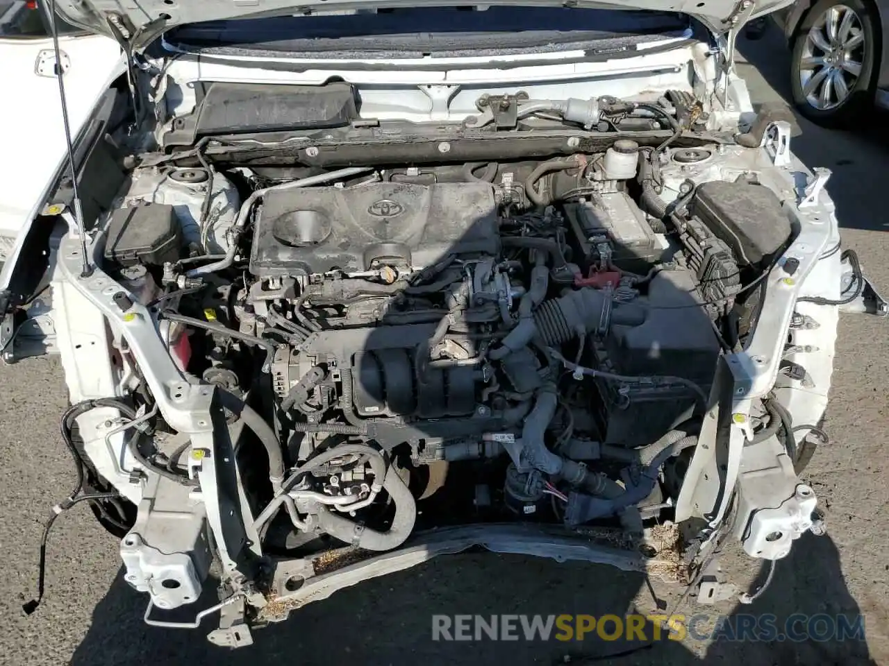 7 Photograph of a damaged car 2T3J1RFV9LC072017 TOYOTA RAV4 2020