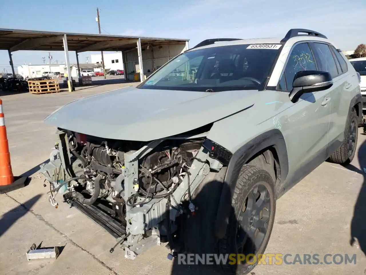 2 Photograph of a damaged car 2T3J1RFV9LC075774 TOYOTA RAV4 2020