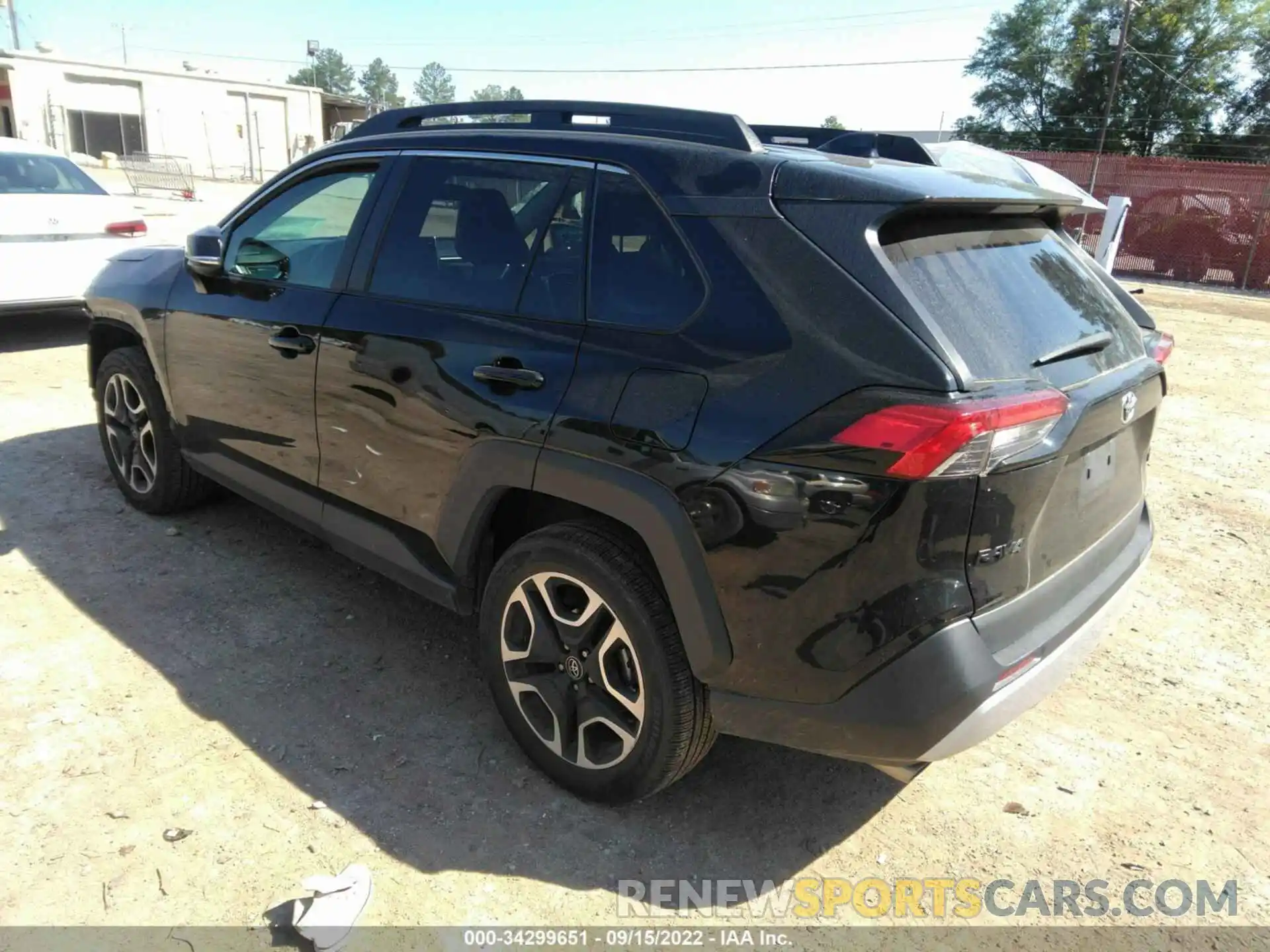 3 Photograph of a damaged car 2T3J1RFV9LC093949 TOYOTA RAV4 2020