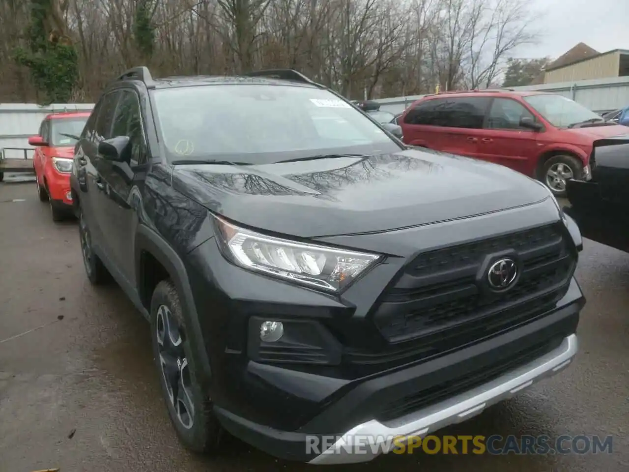 1 Photograph of a damaged car 2T3J1RFV9LC101936 TOYOTA RAV4 2020