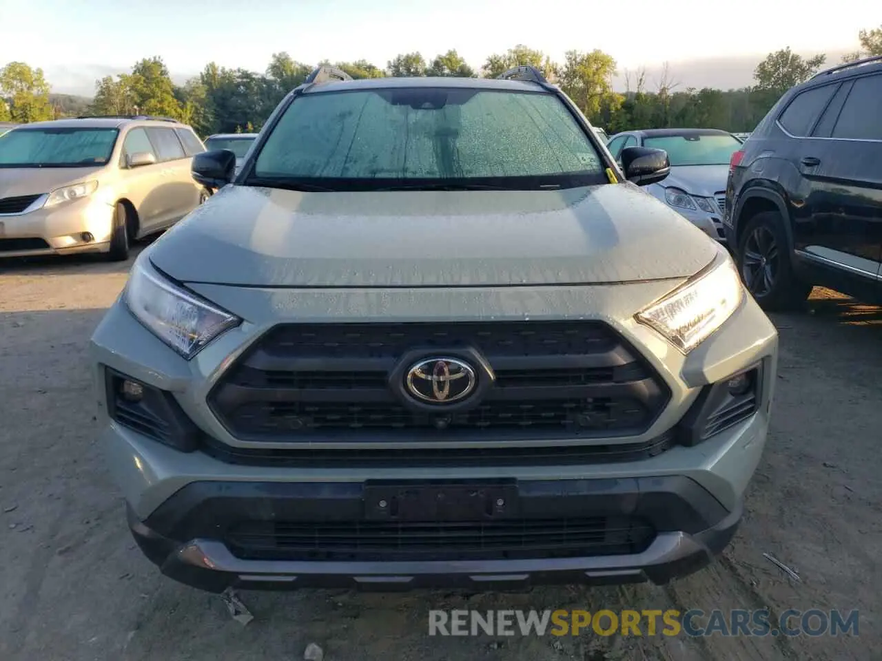 5 Photograph of a damaged car 2T3J1RFVXLC075458 TOYOTA RAV4 2020