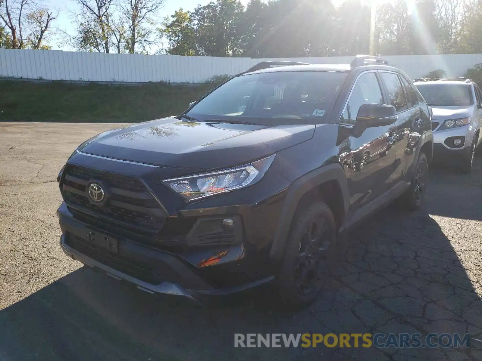 2 Photograph of a damaged car 2T3J1RFVXLC075492 TOYOTA RAV4 2020