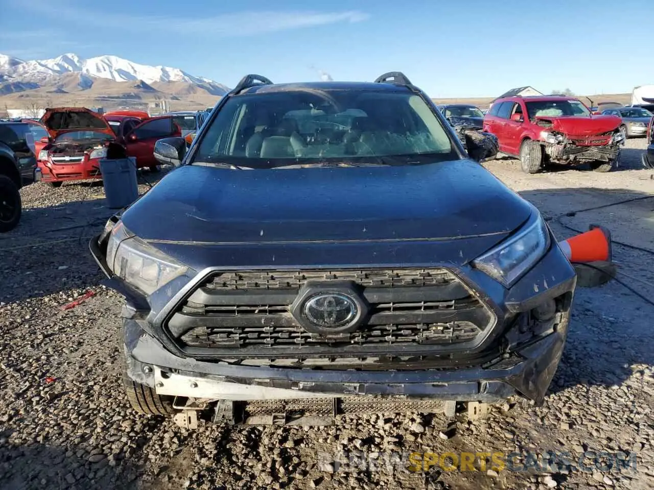 5 Photograph of a damaged car 2T3J1RFVXLC087528 TOYOTA RAV4 2020