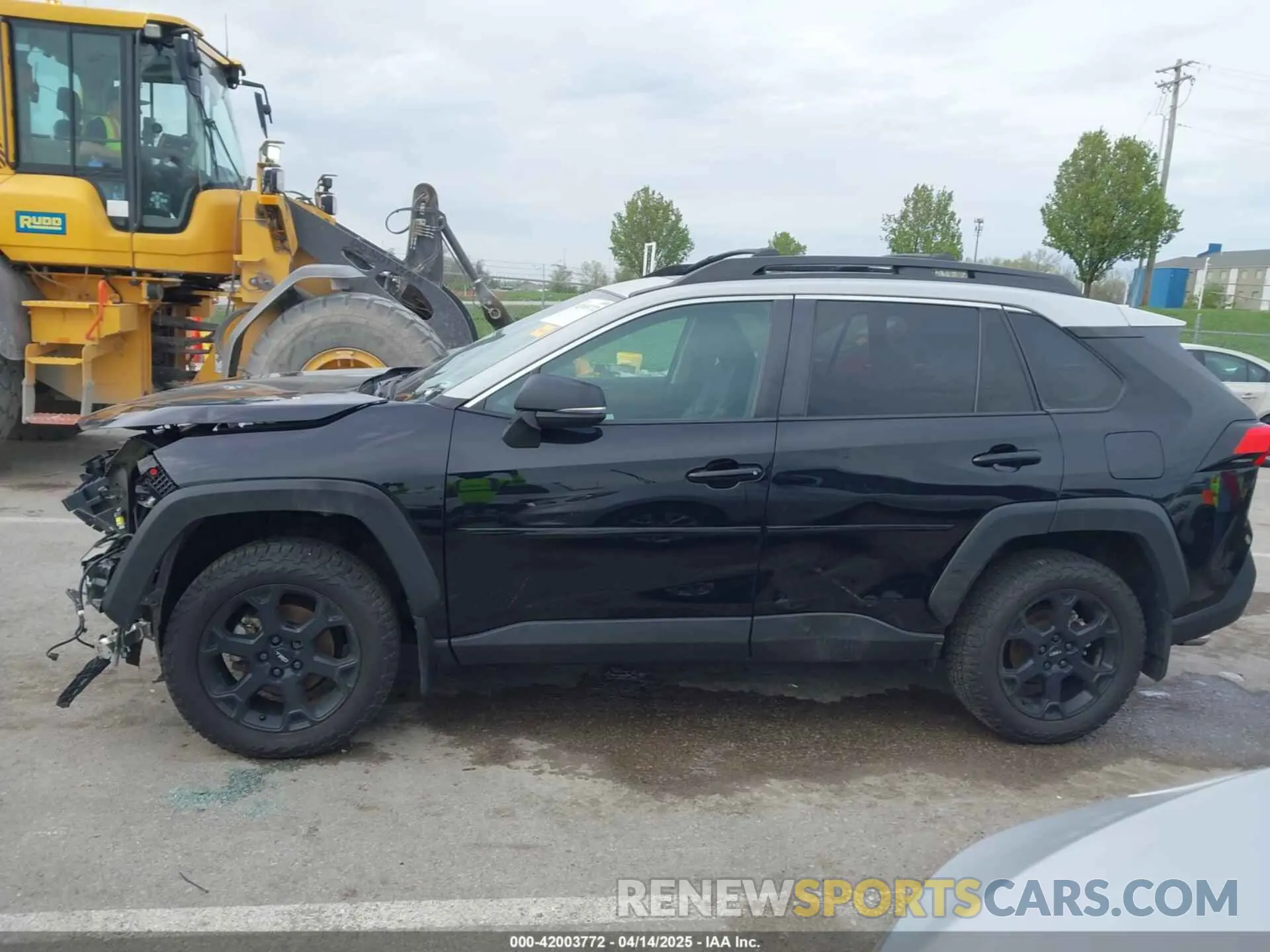 15 Photograph of a damaged car 2T3J1RFVXLC114176 TOYOTA RAV4 2020