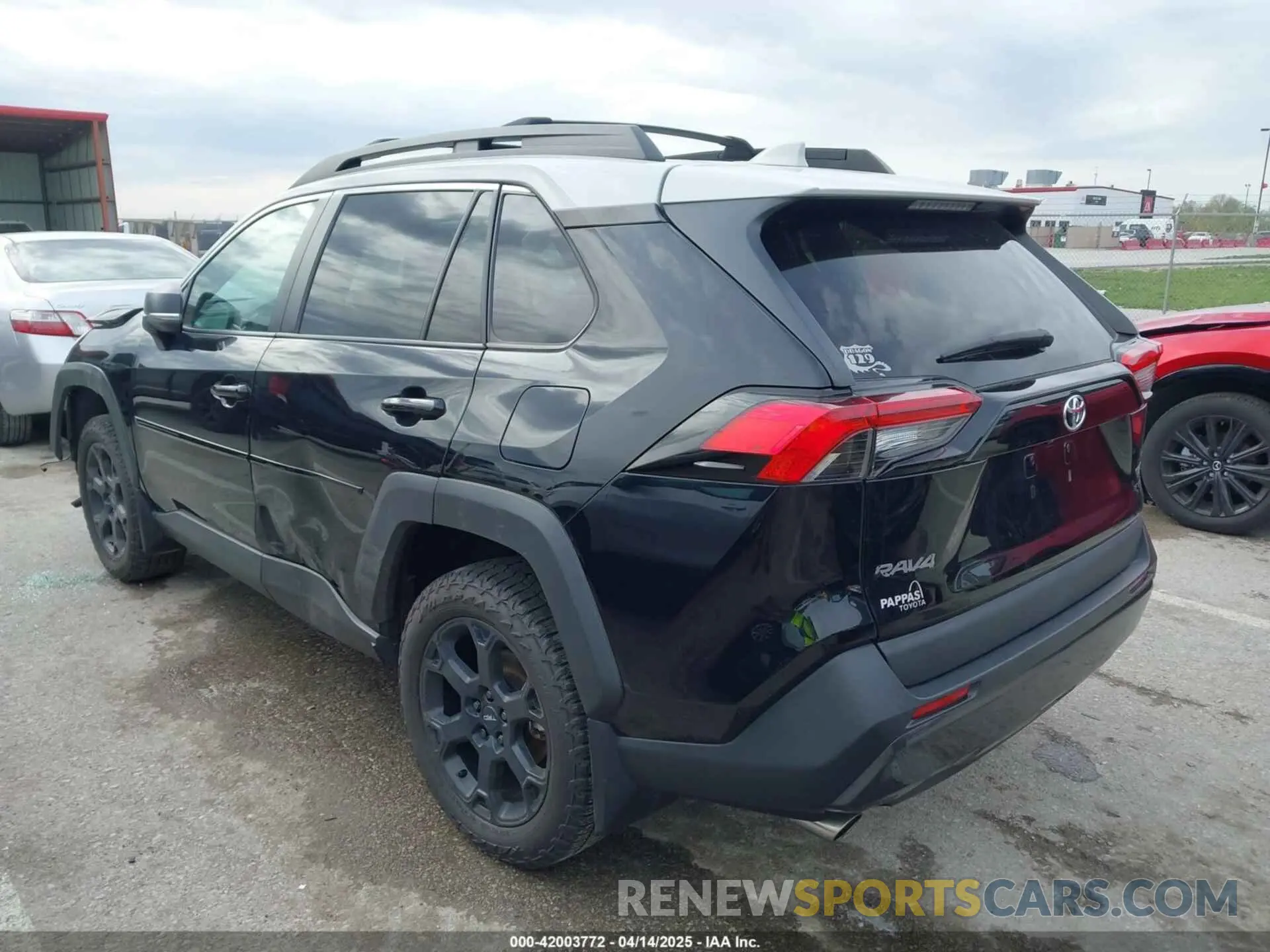 3 Photograph of a damaged car 2T3J1RFVXLC114176 TOYOTA RAV4 2020
