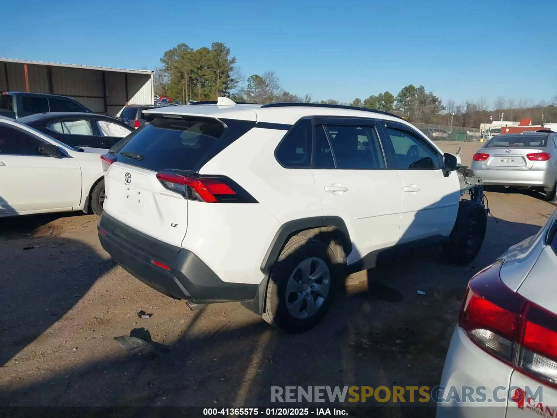 4 Photograph of a damaged car 2T3K1RFV1LC061534 TOYOTA RAV4 2020