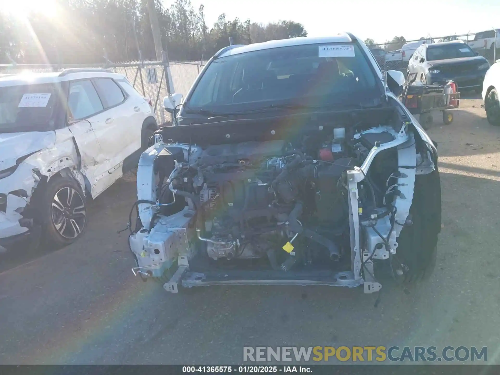 6 Photograph of a damaged car 2T3K1RFV1LC061534 TOYOTA RAV4 2020