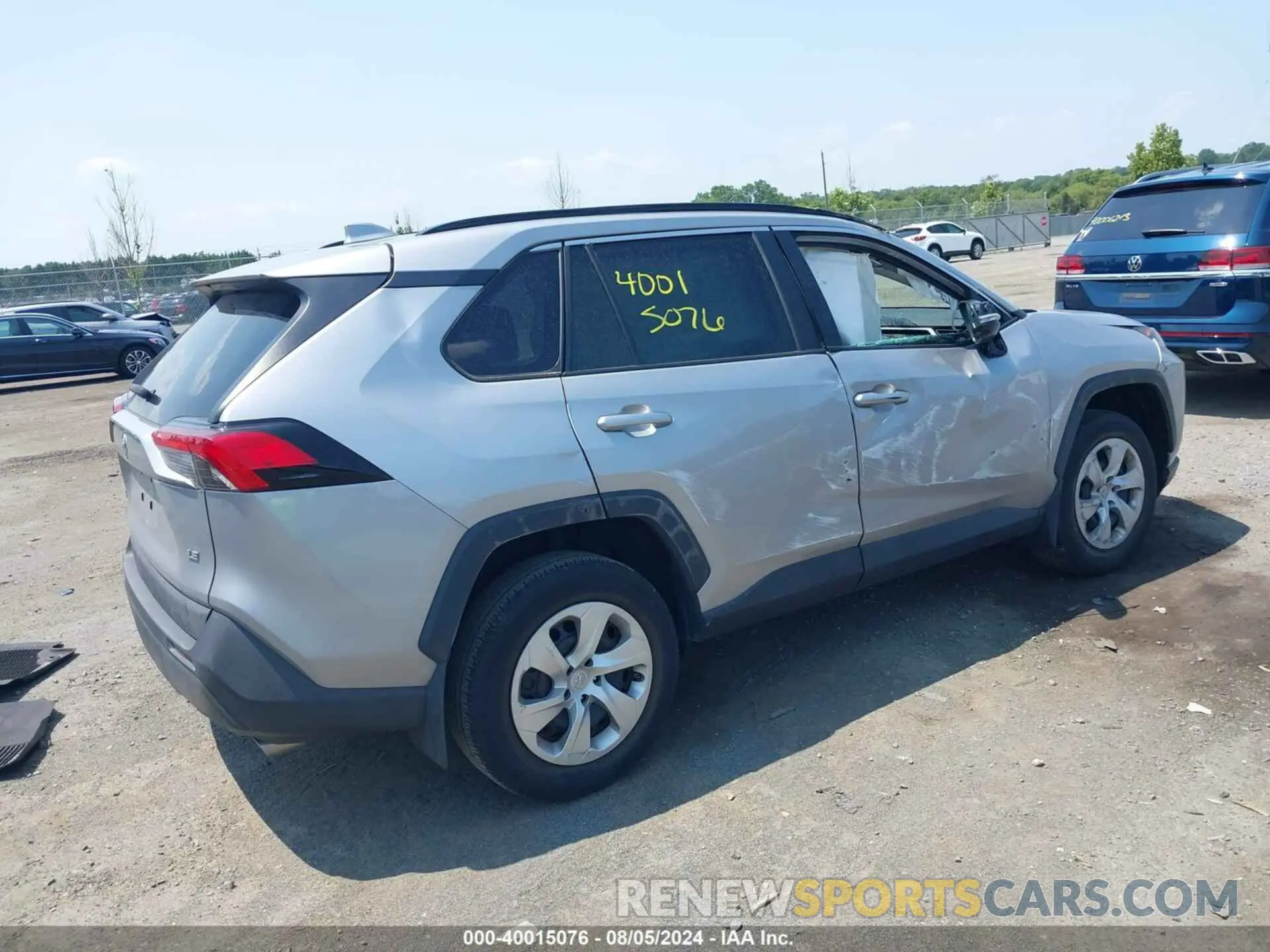 4 Photograph of a damaged car 2T3K1RFV3LW097658 TOYOTA RAV4 2020