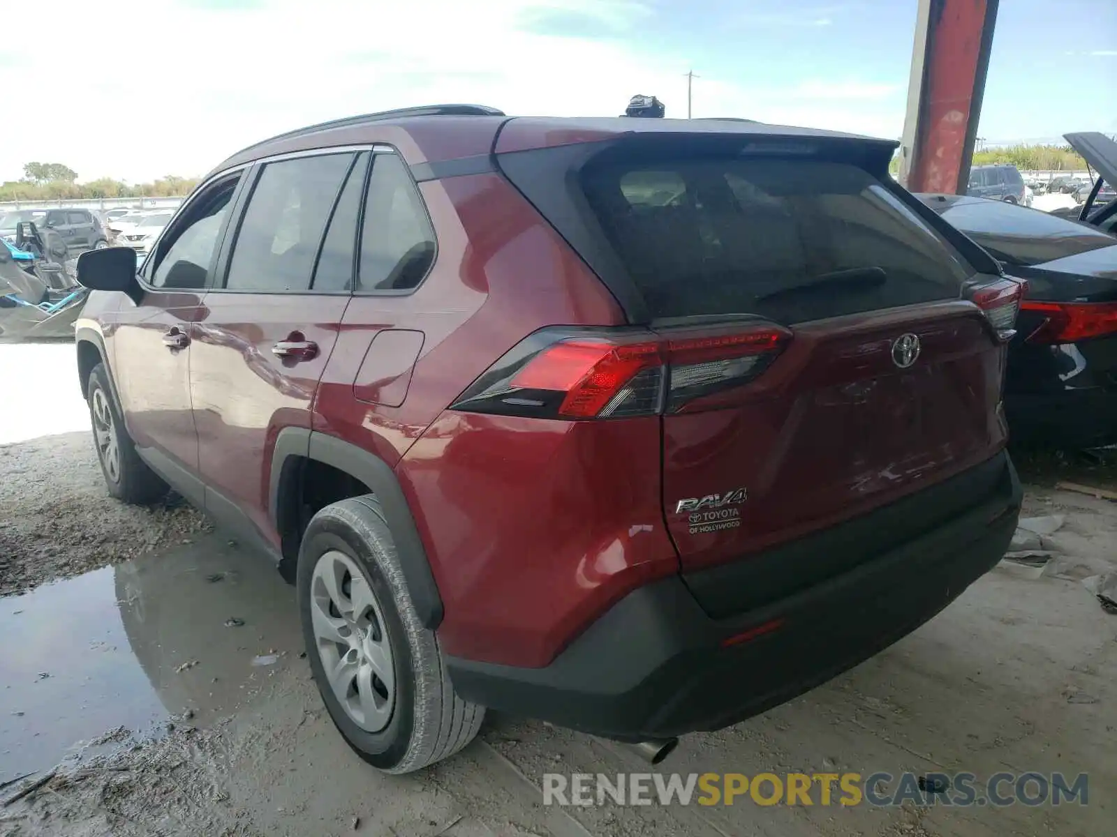 3 Photograph of a damaged car 2T3K1RFV4LW058674 TOYOTA RAV4 2020