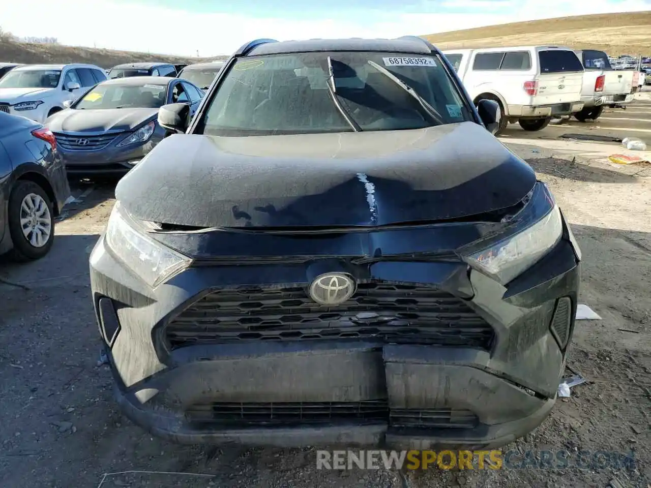 5 Photograph of a damaged car 2T3K1RFV5LC068860 TOYOTA RAV4 2020