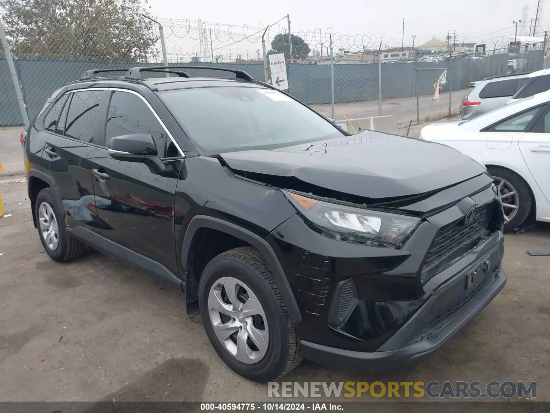 1 Photograph of a damaged car 2T3K1RFV5LW084877 TOYOTA RAV4 2020