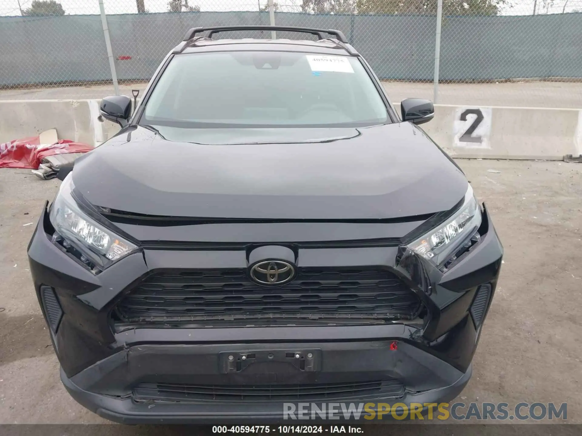 12 Photograph of a damaged car 2T3K1RFV5LW084877 TOYOTA RAV4 2020