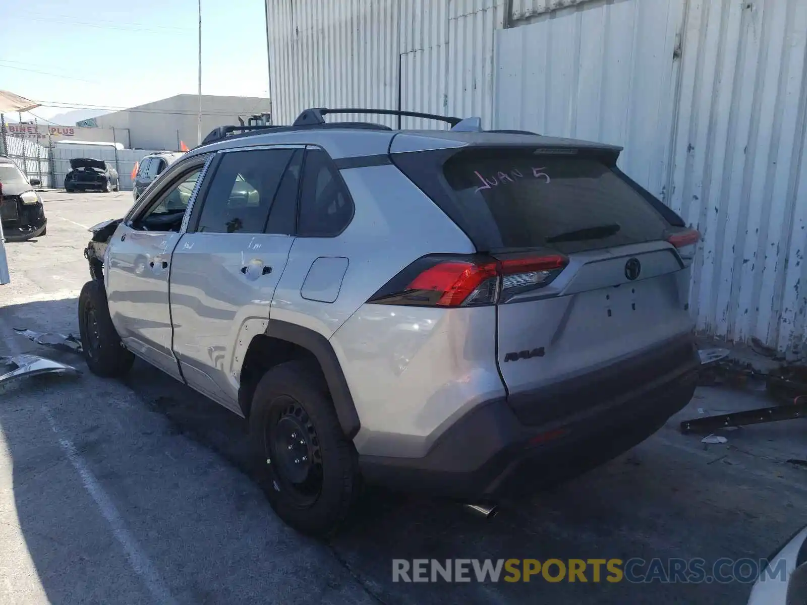 3 Photograph of a damaged car 2T3K1RFV8LW065367 TOYOTA RAV4 2020