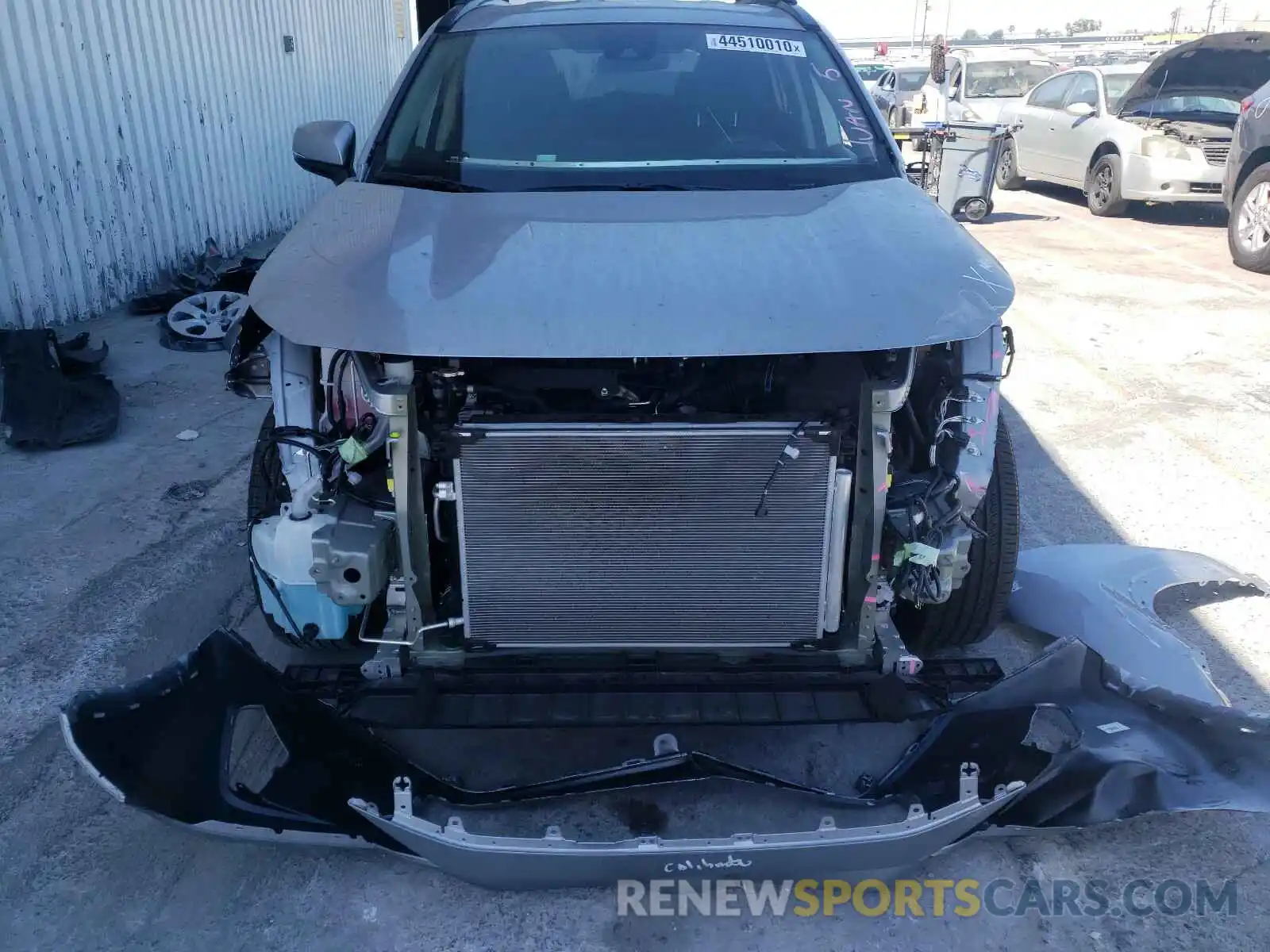 9 Photograph of a damaged car 2T3K1RFV8LW065367 TOYOTA RAV4 2020