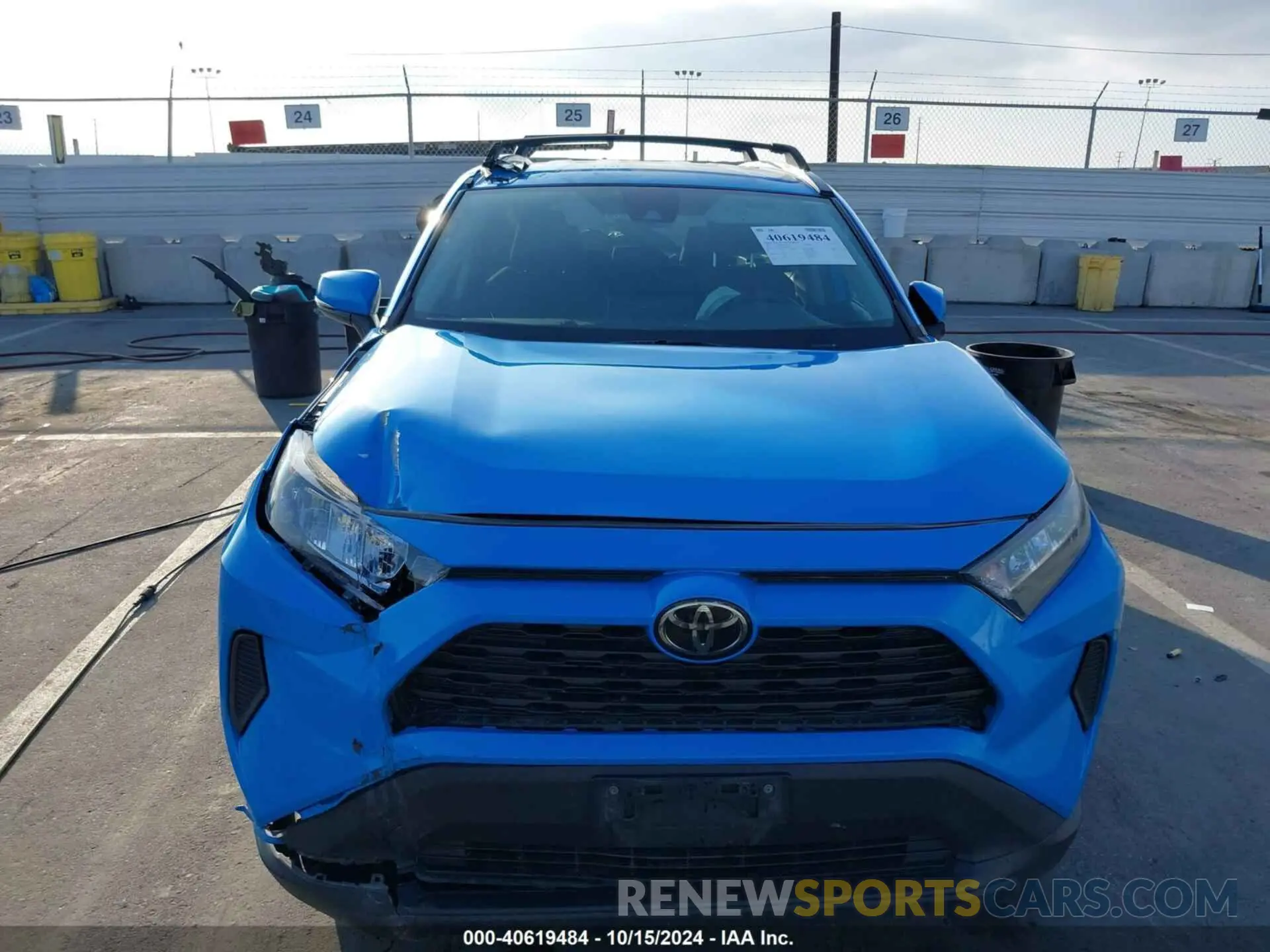12 Photograph of a damaged car 2T3K1RFVXLW073826 TOYOTA RAV4 2020