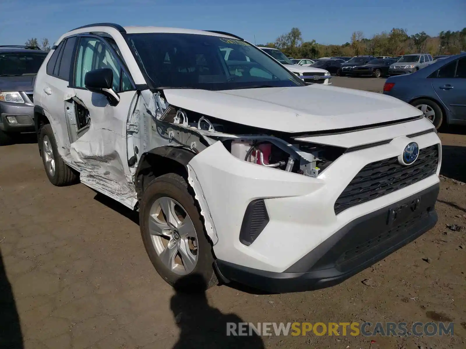 1 Photograph of a damaged car 2T3LWRFV0LW055115 TOYOTA RAV4 2020